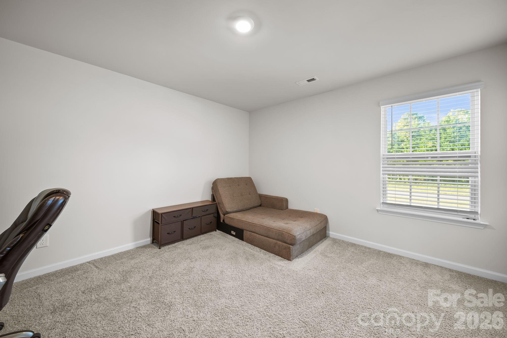 2130 Eastway Drive Property Photo 19