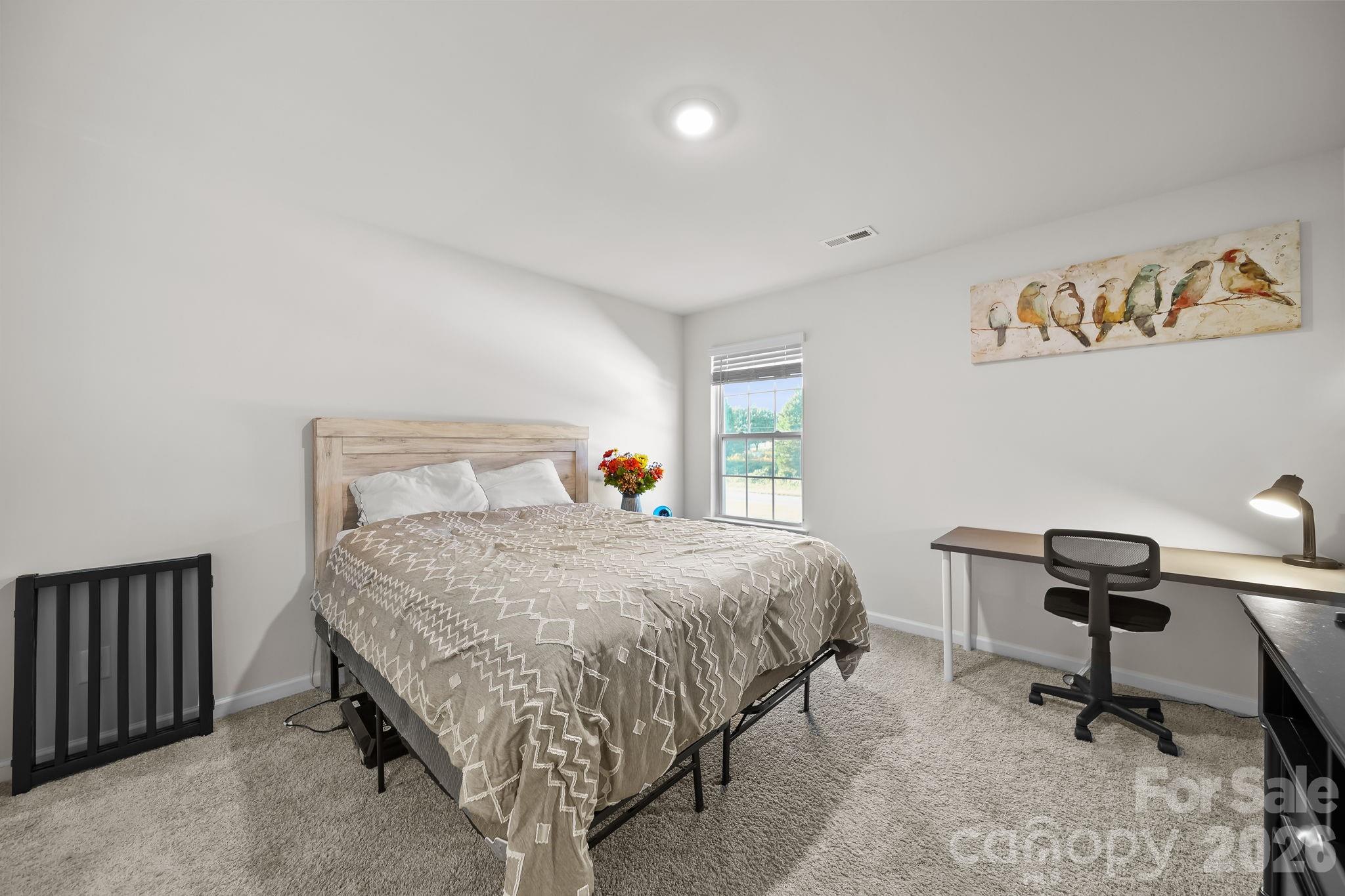2130 Eastway Drive Property Photo 22
