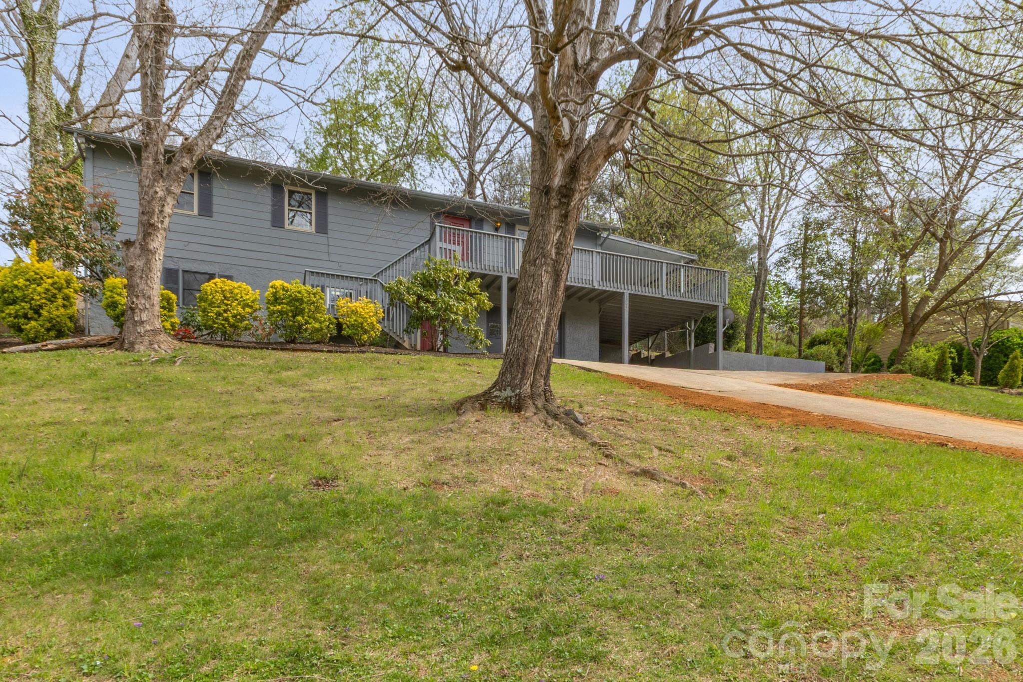 147 Elkwood Road Property Photo 1