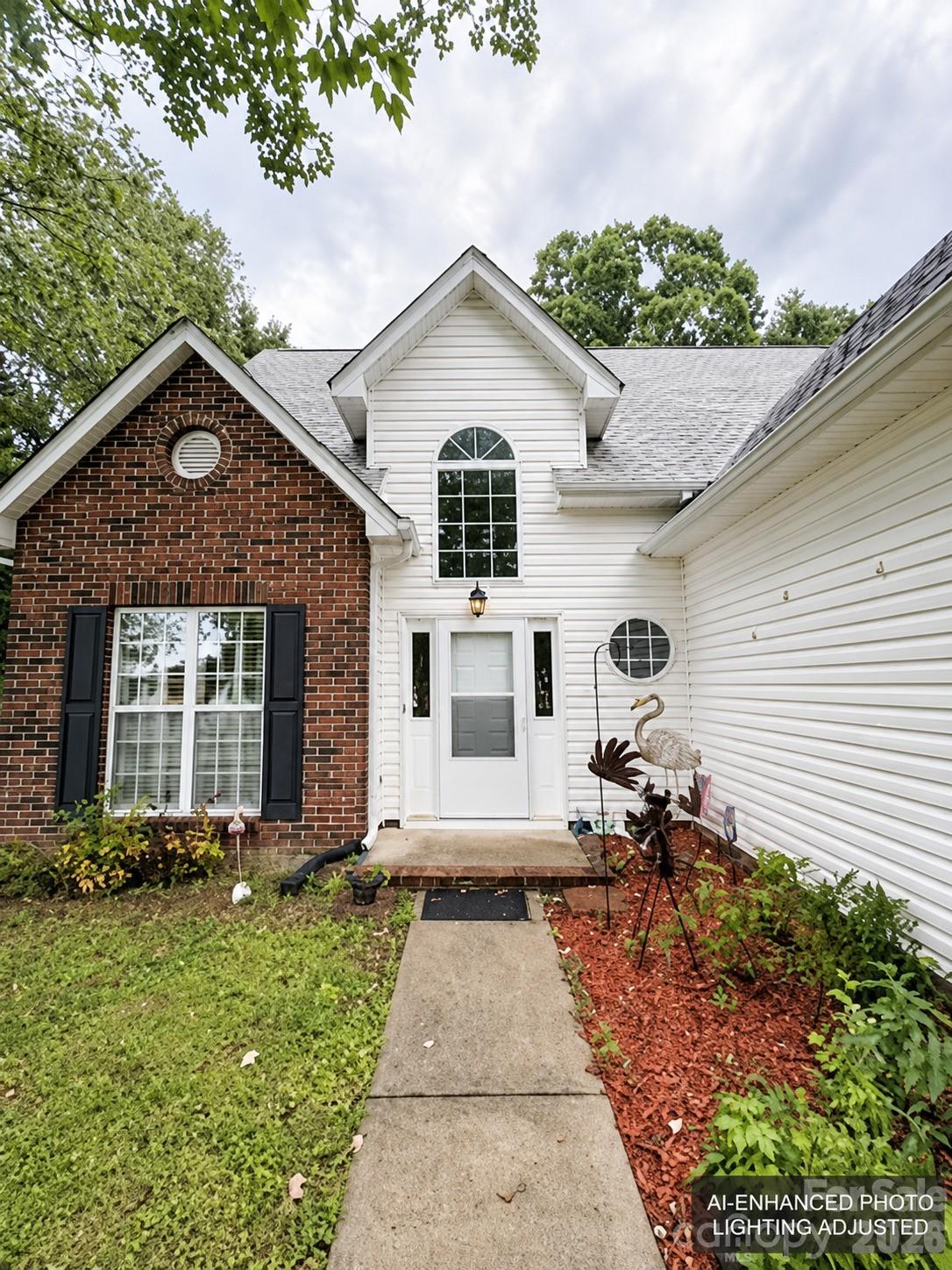 113 Old Willow Road Property Photo 1