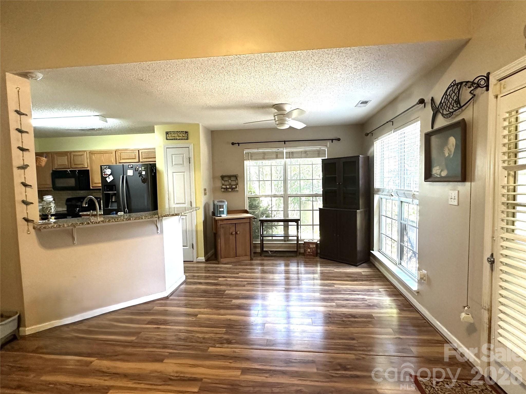 113 Old Willow Road Property Photo 6