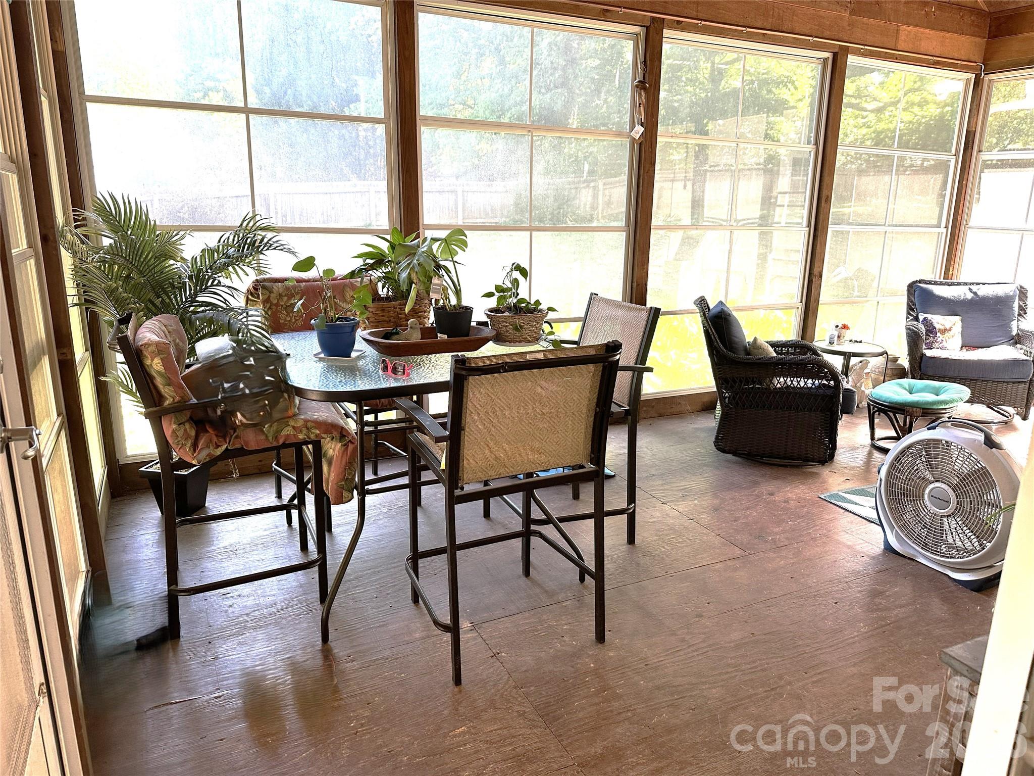 113 Old Willow Road Property Photo 15