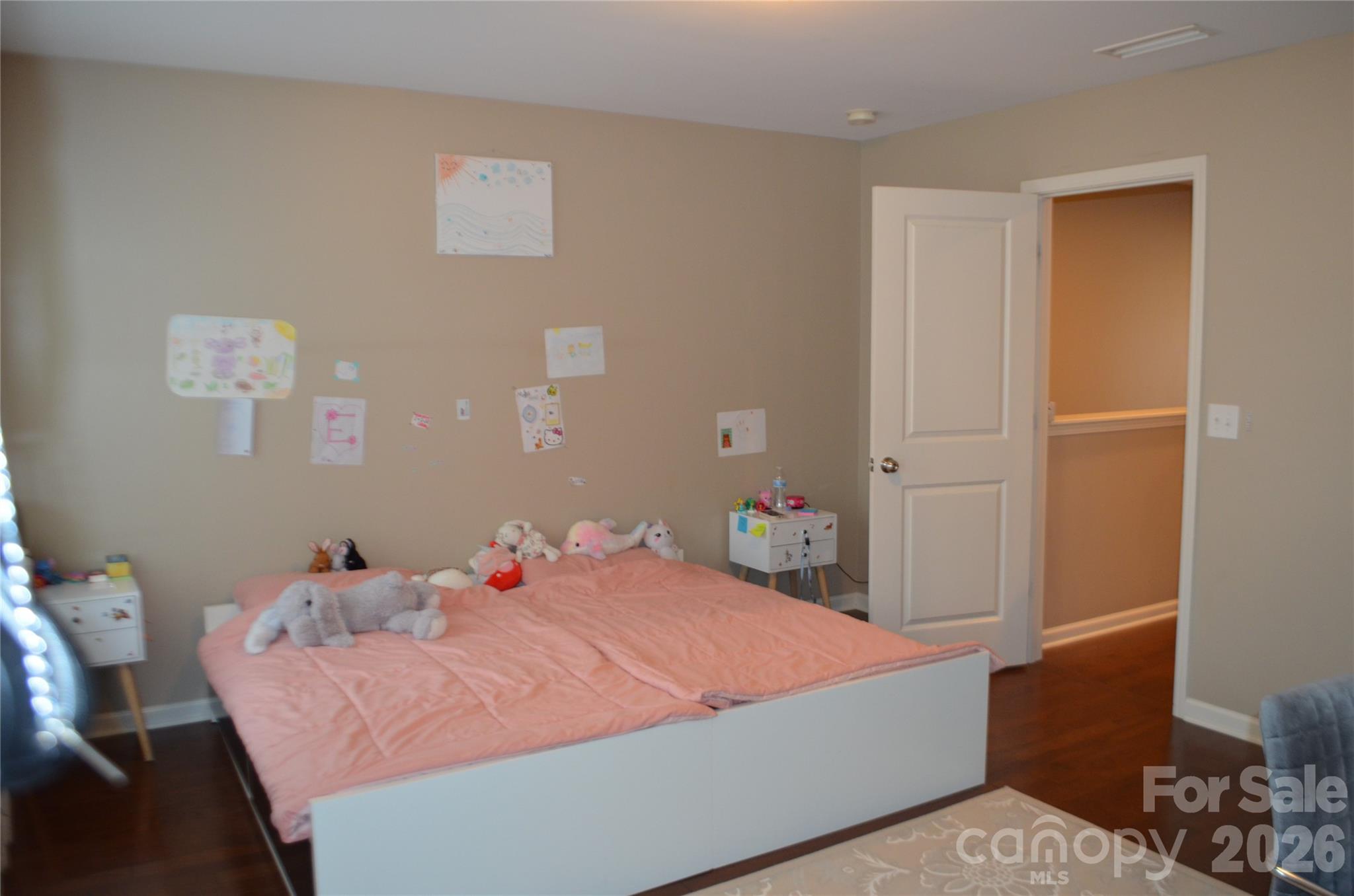4549 Tradd Circle Property Photo 28