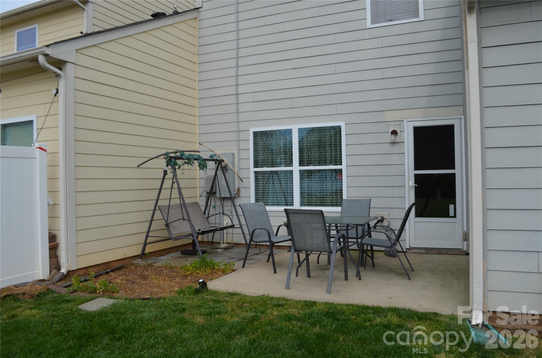 4549 Tradd Circle Property Photo 31