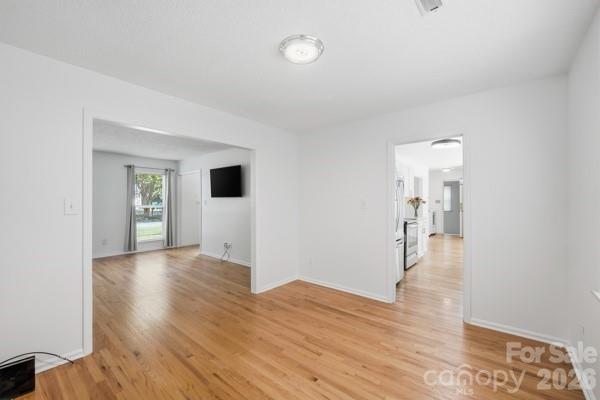 2501 Olde Whitehall Road Property Photo 9