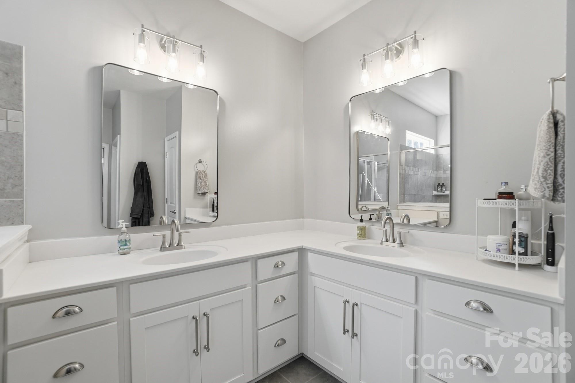 2102 Abundance Lane Property Photo 24