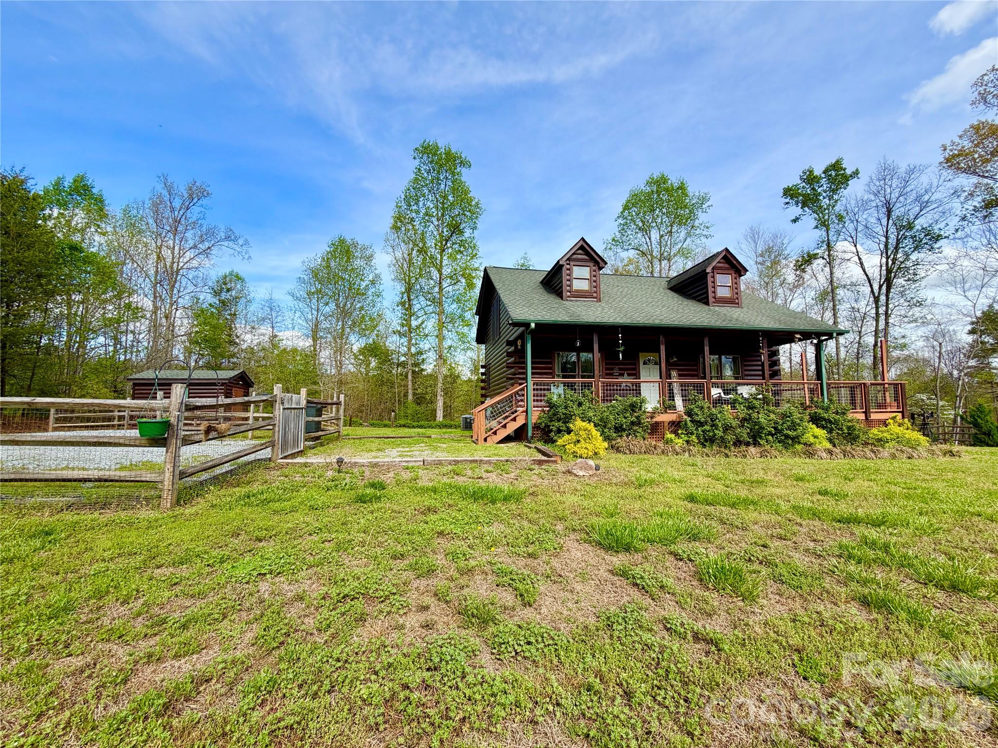 1142 Clearwater Parkway Property Photo 1