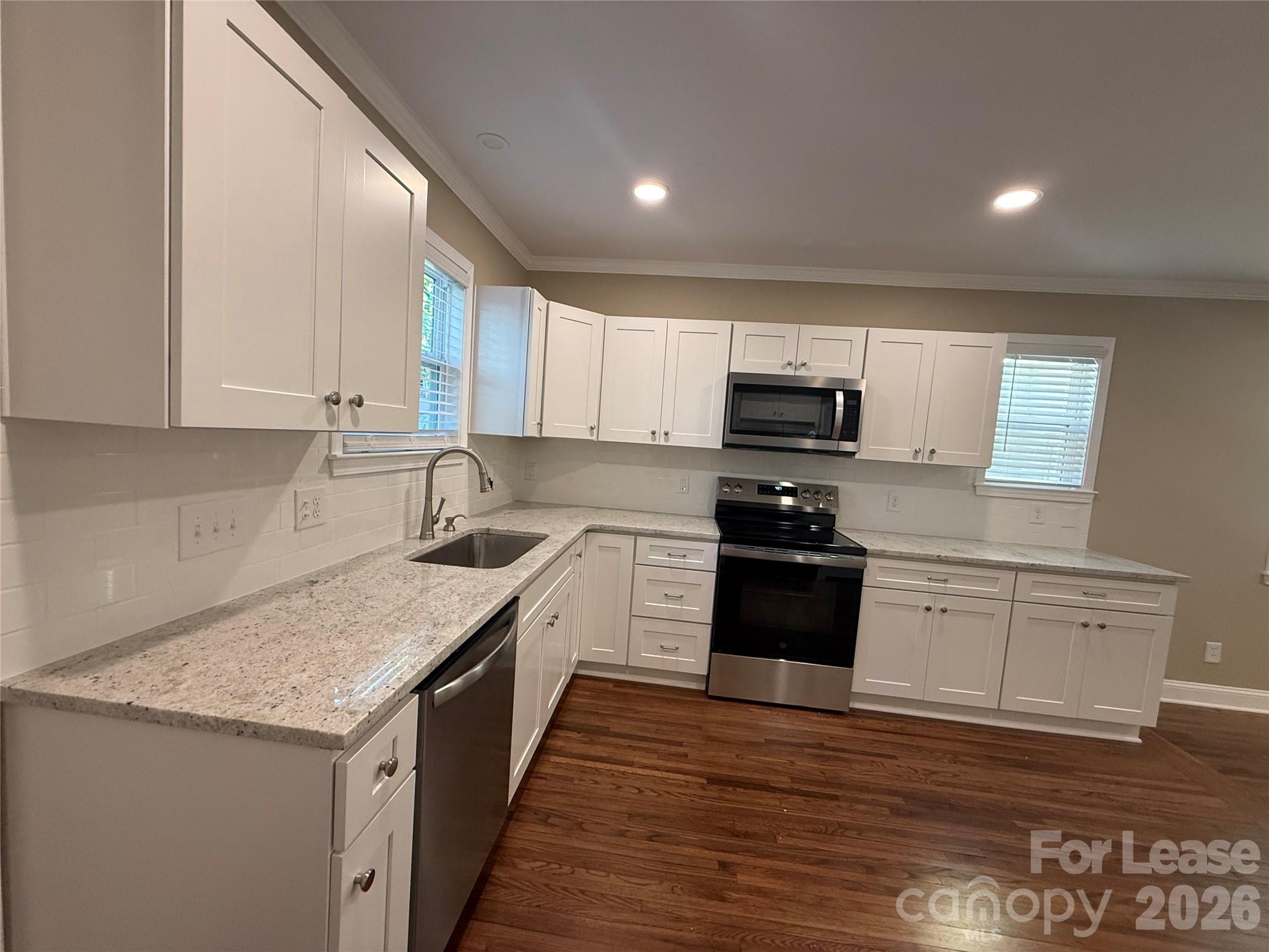 432 Keswick Avenue Property Photo 9