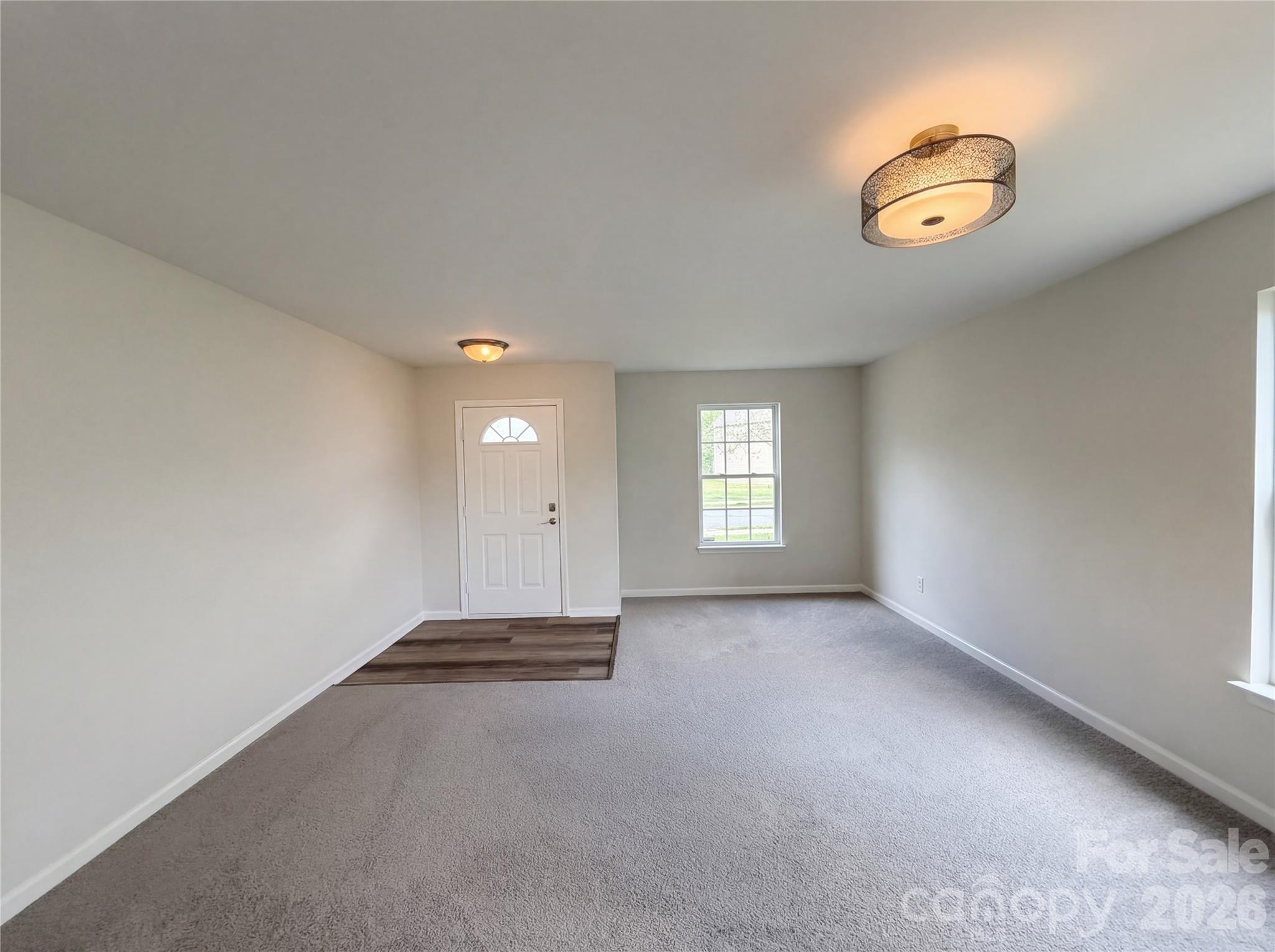 416 Inverness Lane Property Photo 5