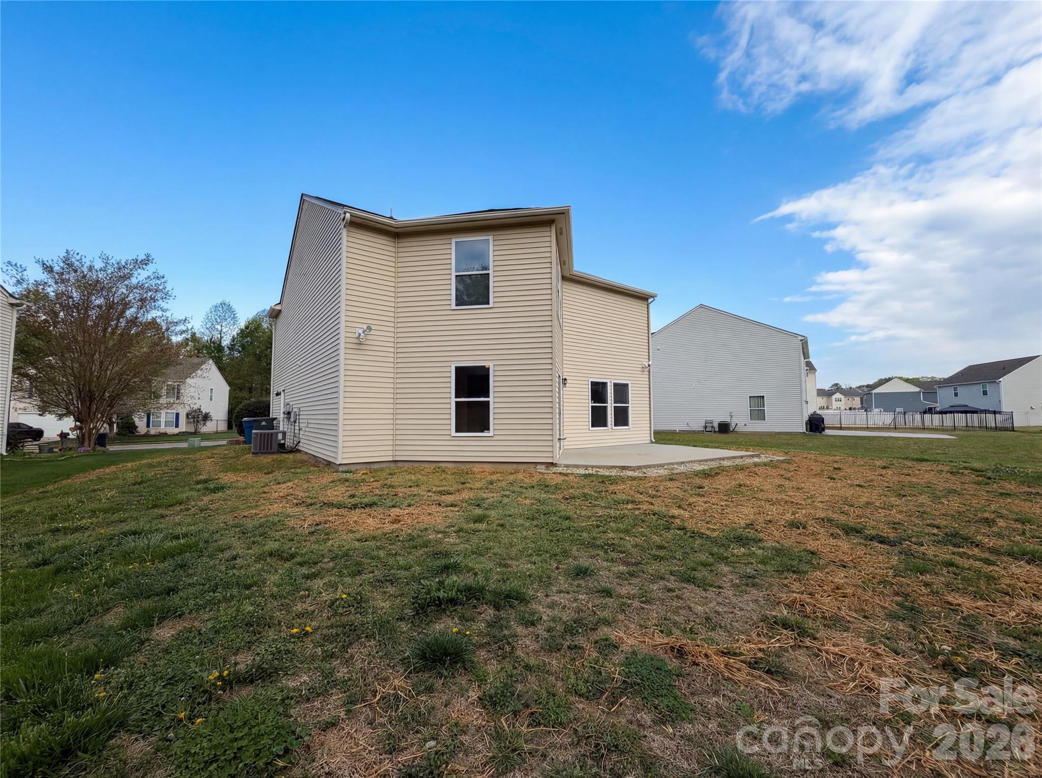 416 Inverness Lane Property Photo 21