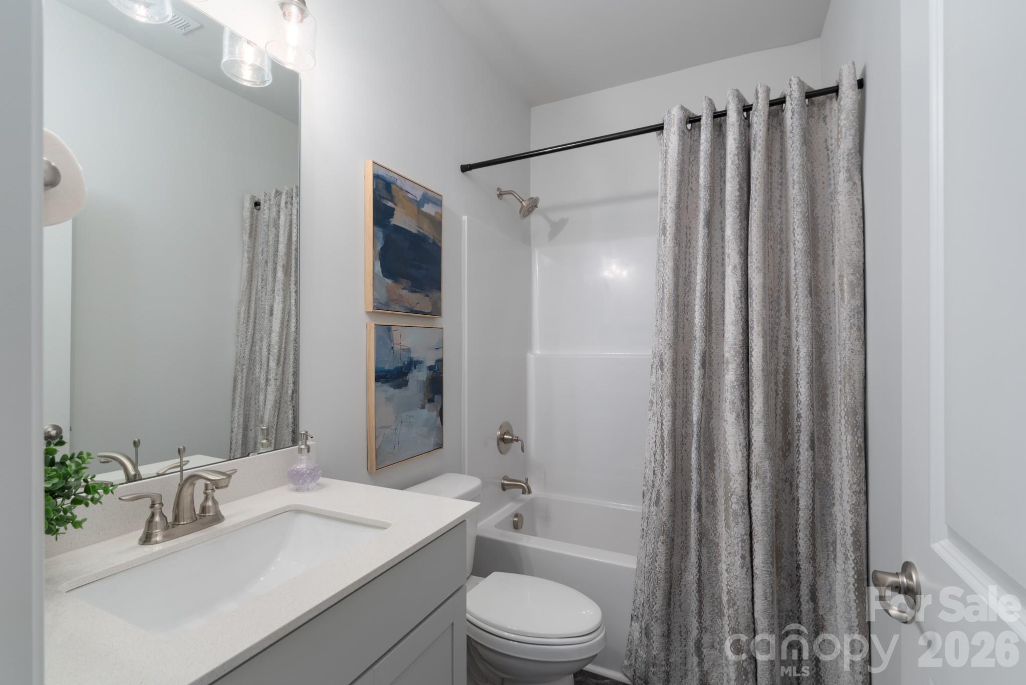 1010 Penarth Court 22 Property Photo 20