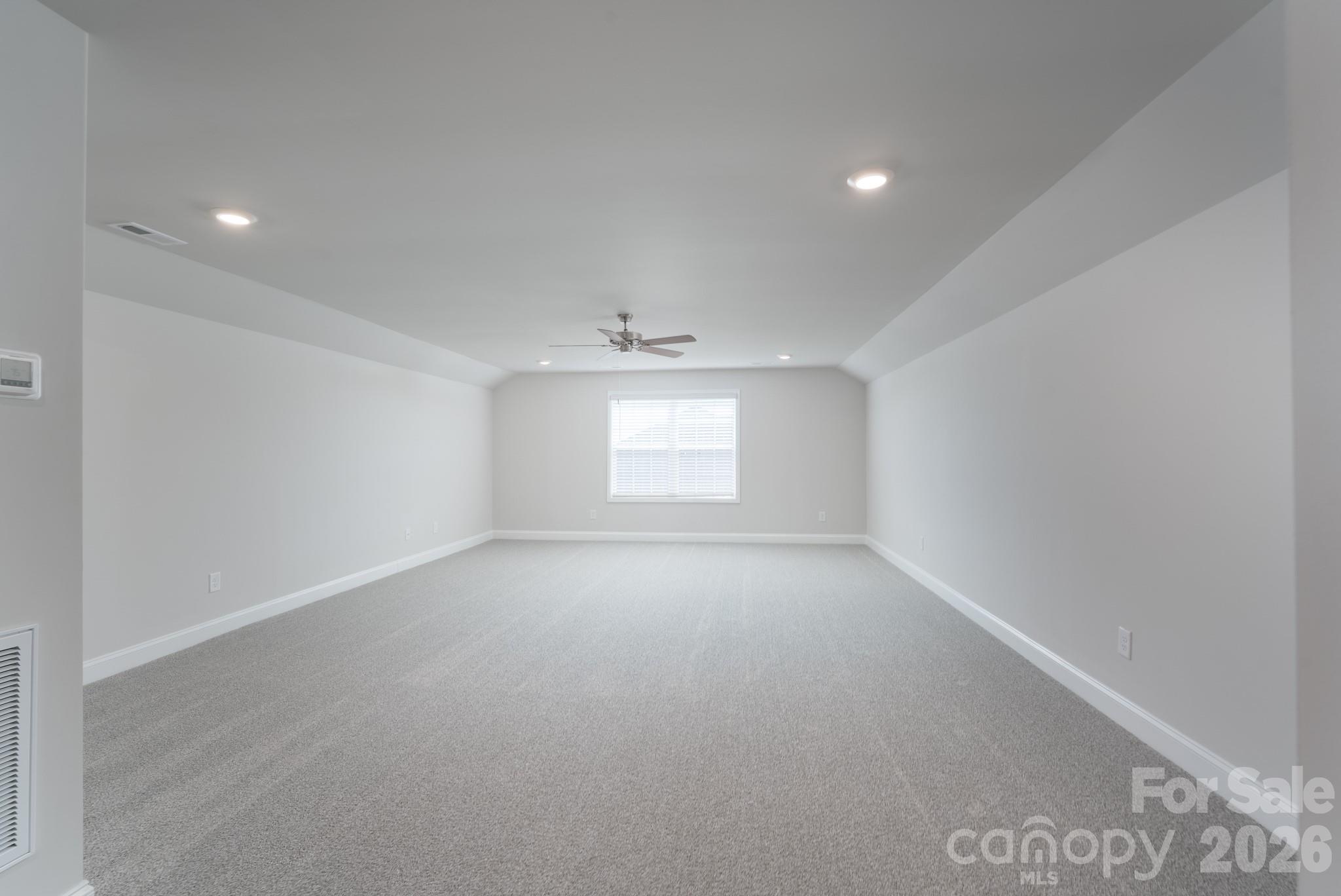1010 Penarth Court 22 Property Photo 32