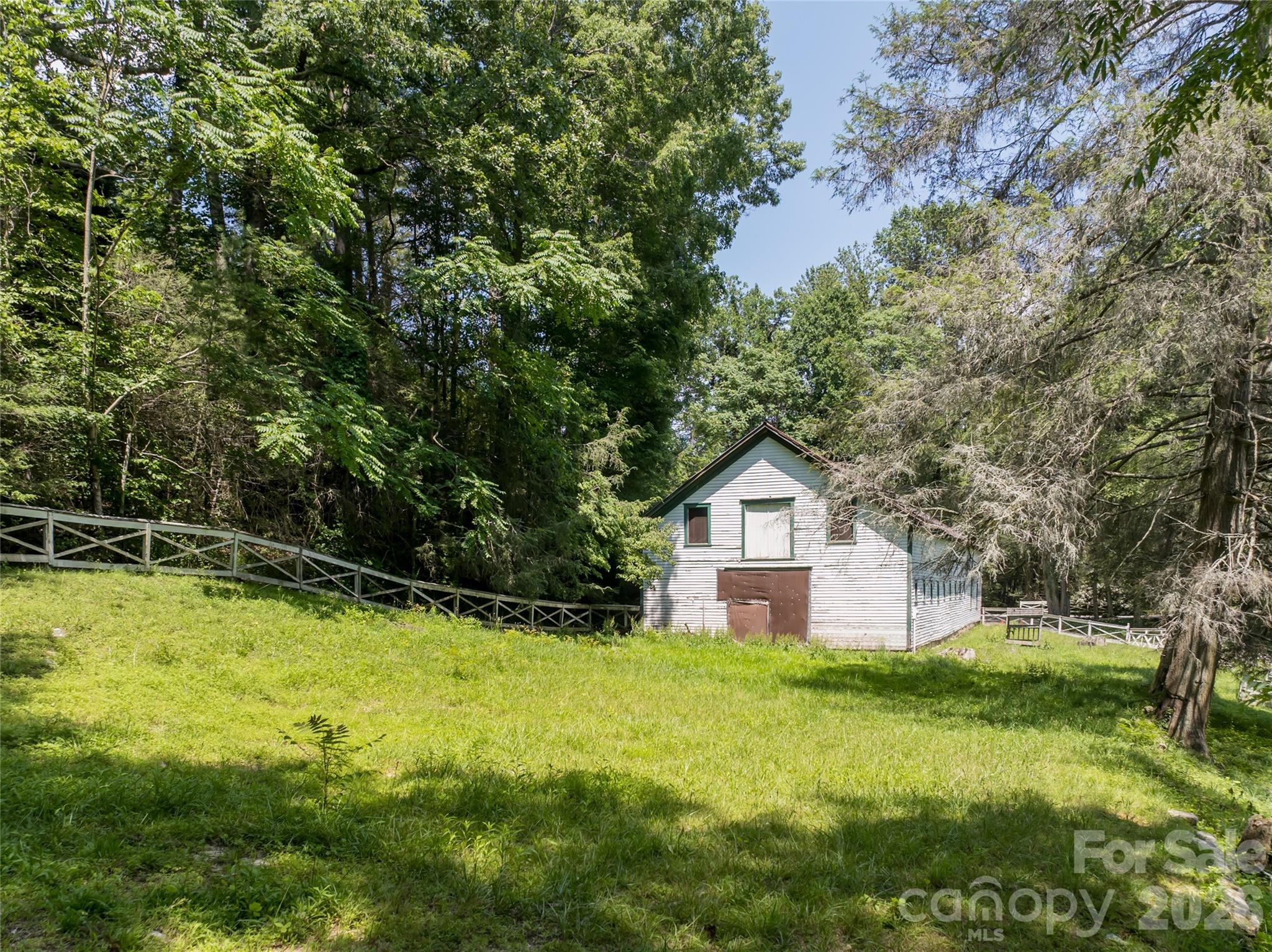 34 Oak Gate Drive Property Photo 13