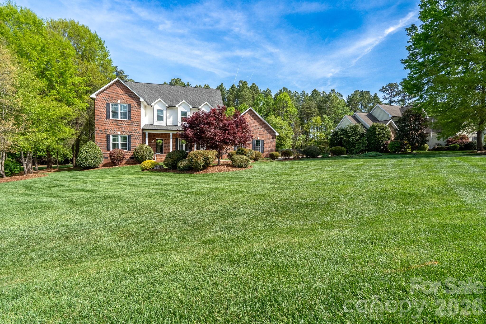 176 Spring Forest Drive Property Photo 4