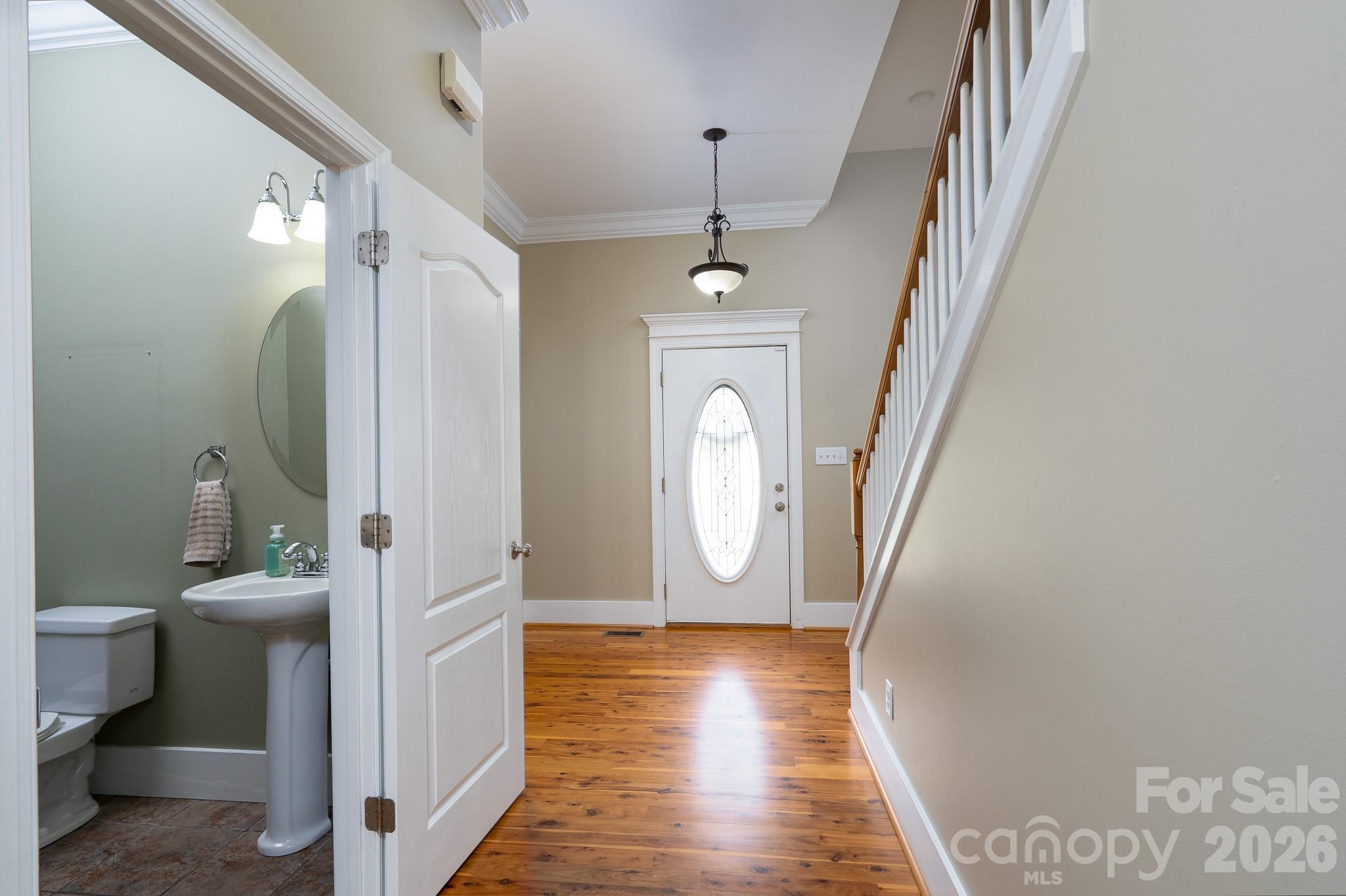 176 Spring Forest Drive Property Photo 11