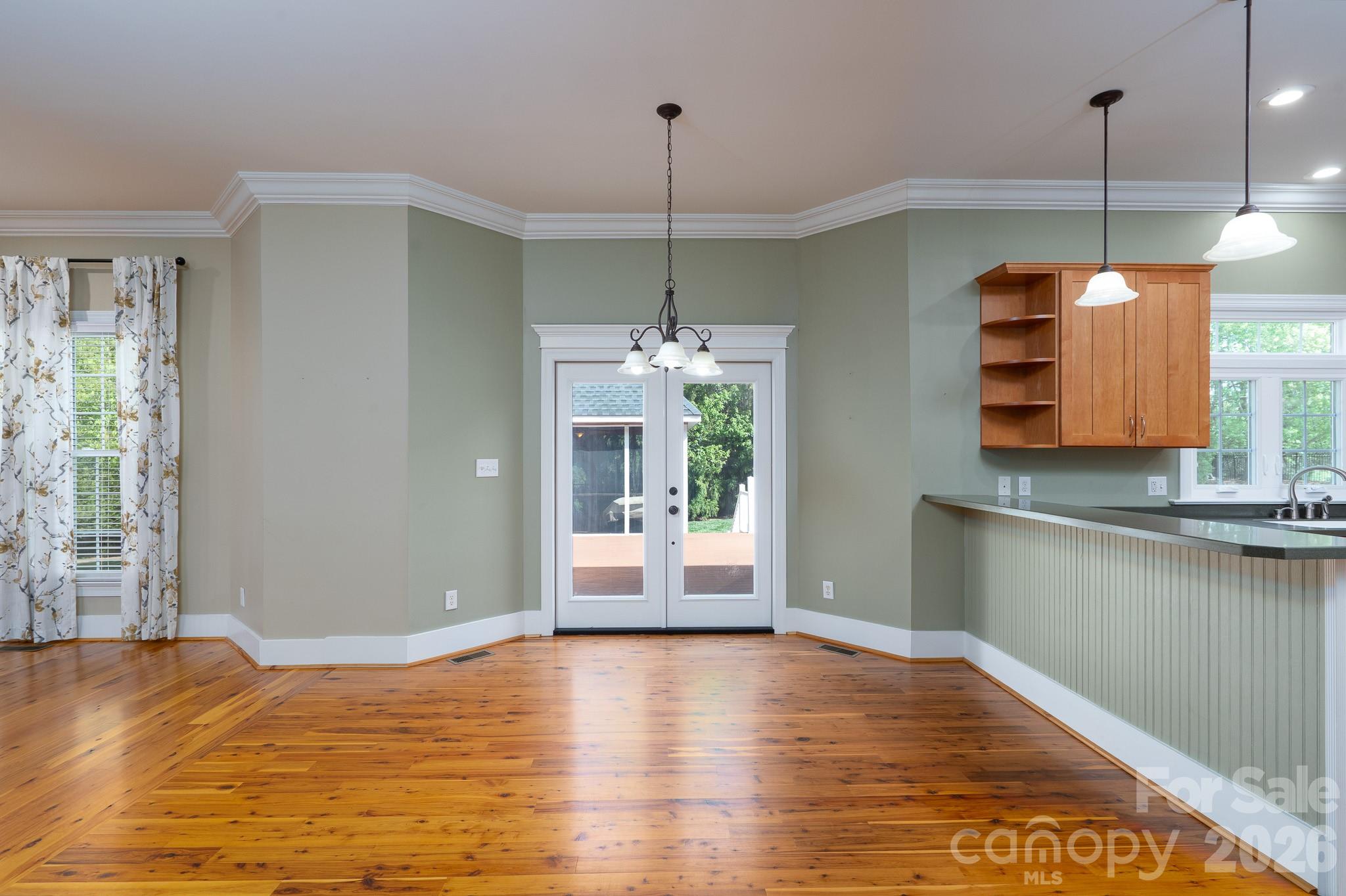 176 Spring Forest Drive Property Photo 18