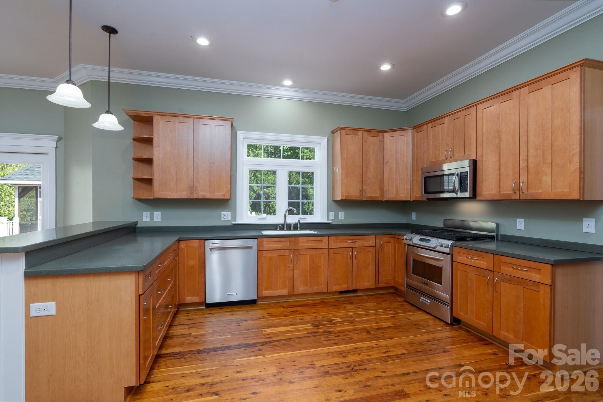 176 Spring Forest Drive Property Photo 21