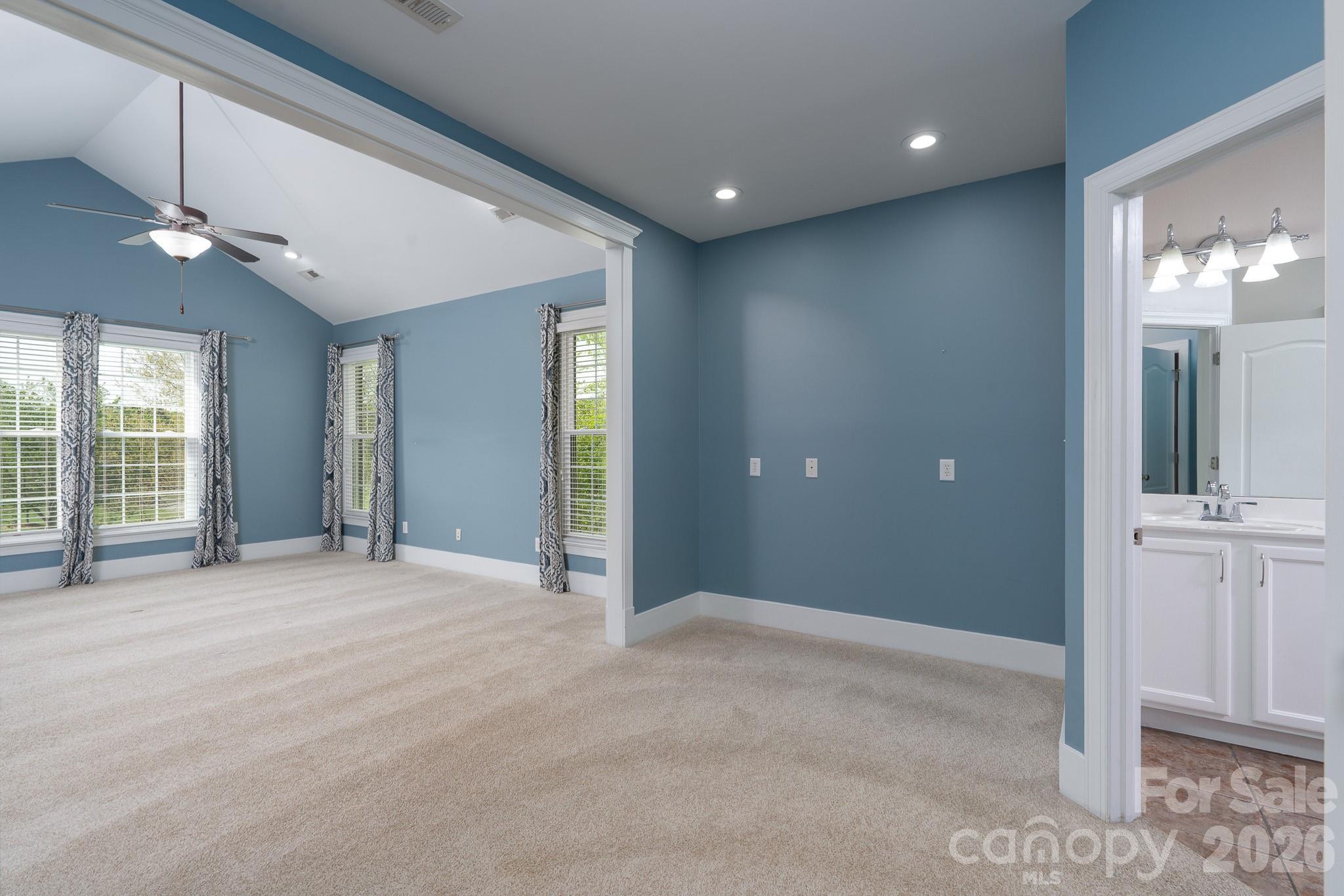 176 Spring Forest Drive Property Photo 29