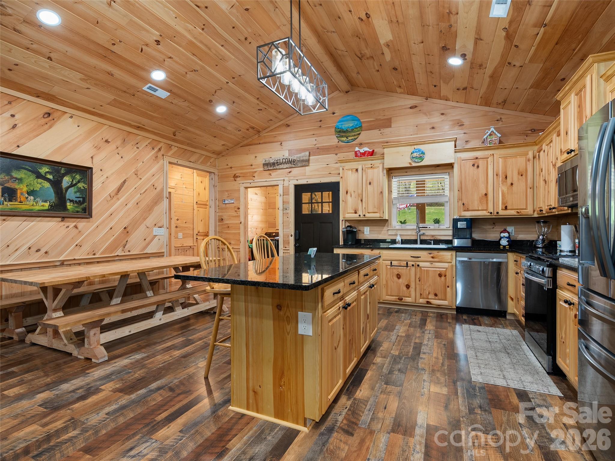 44 Rapid Waters Way Property Photo 3
