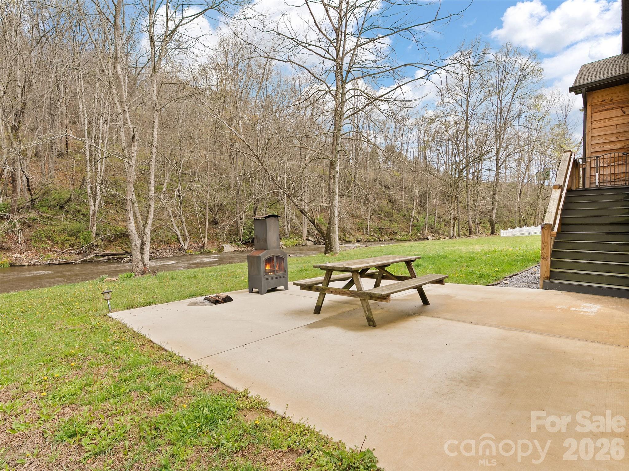 44 Rapid Waters Way Property Photo 23