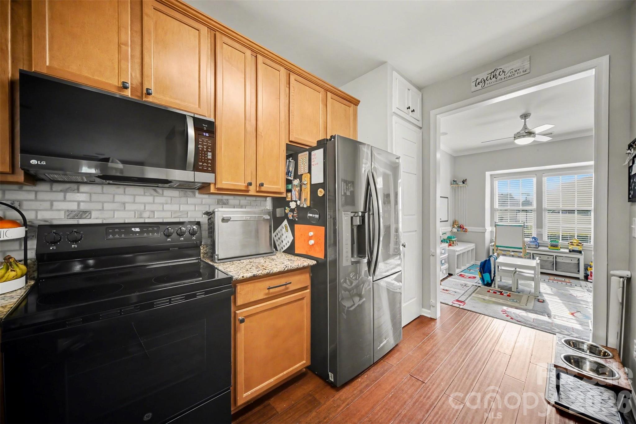 5705 Mossdale Lane Property Photo 15
