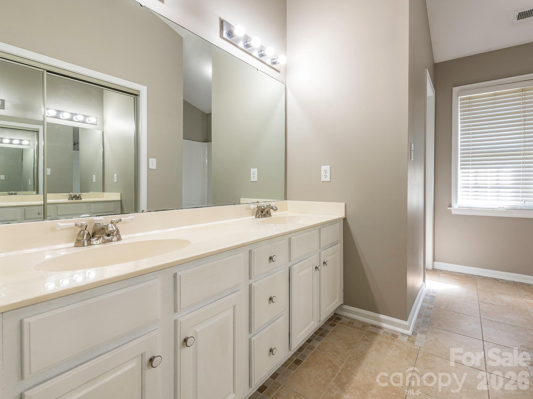 11709 Borchetta Drive Property Photo 20