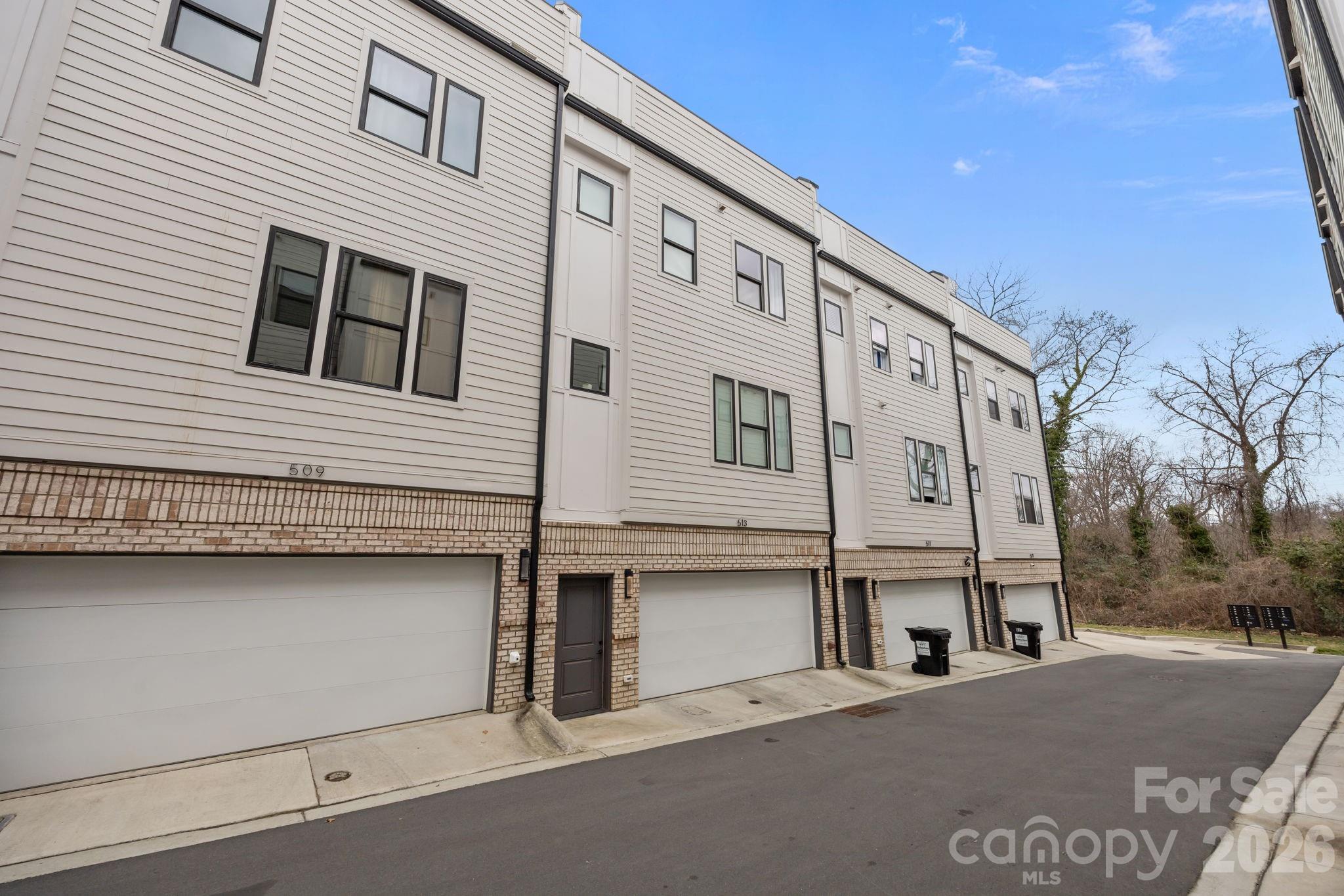 513 Strong Avenue Property Photo 35