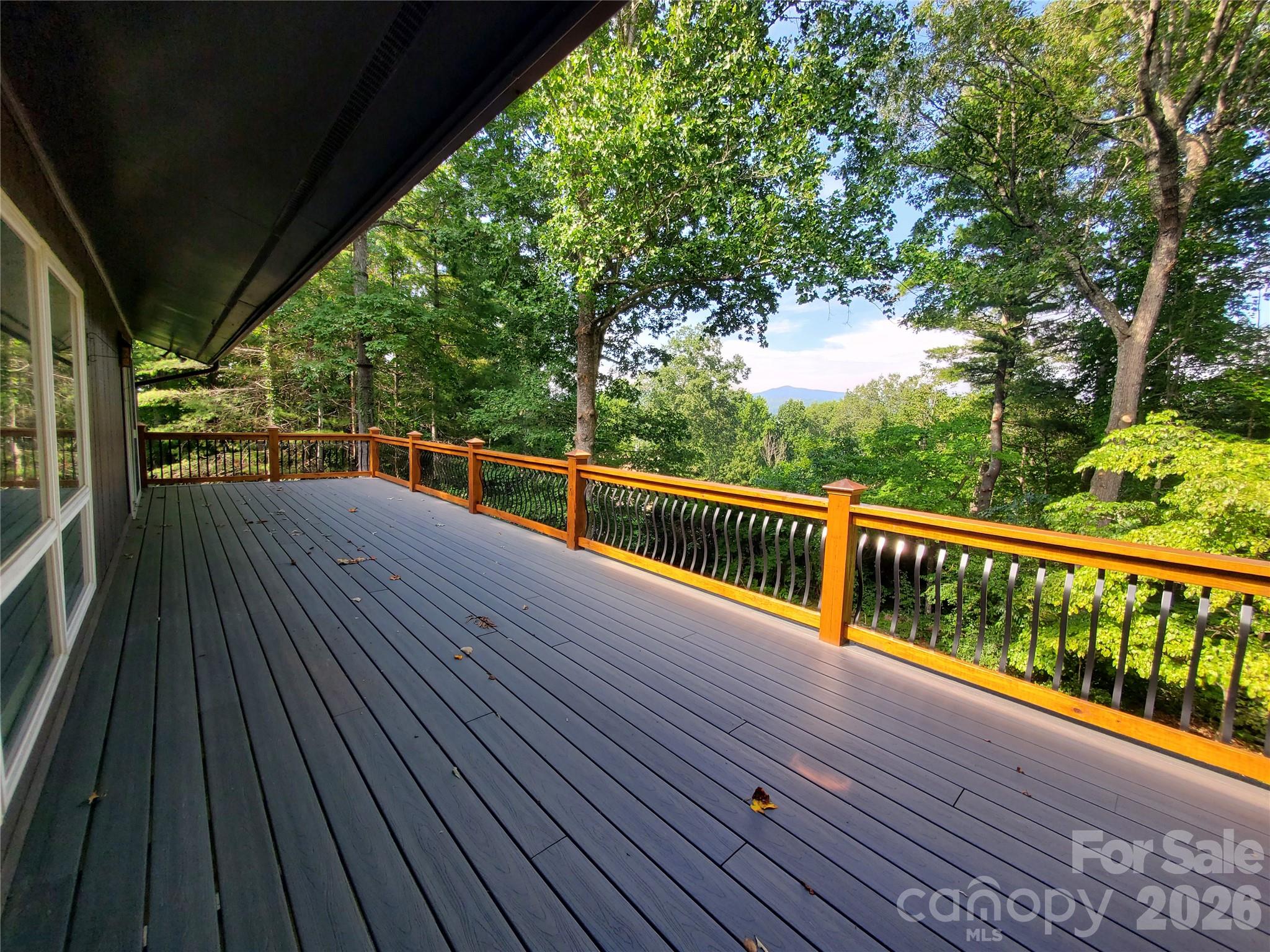 294 Martha Drive Property Photo 2