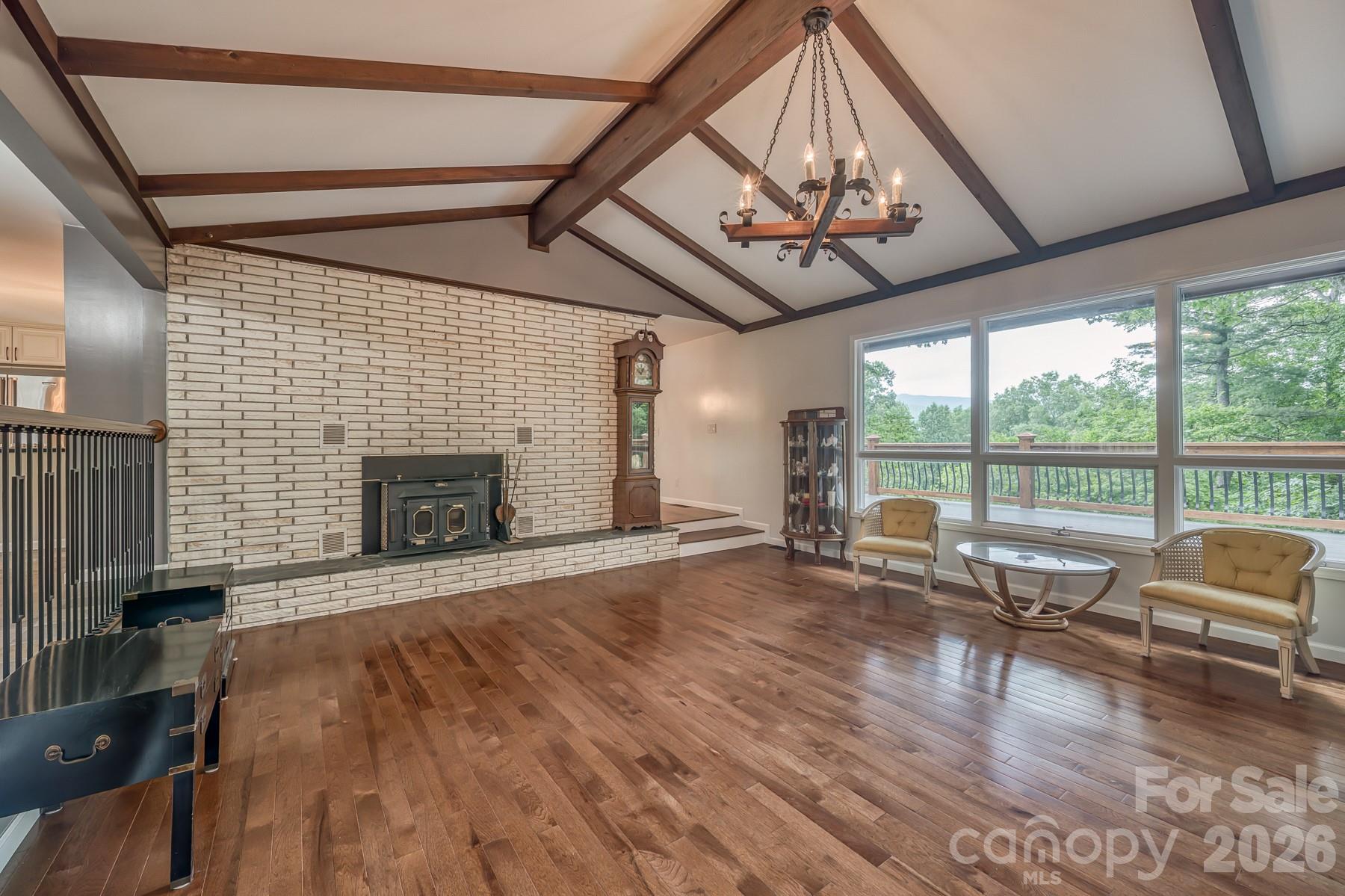 294 Martha Drive Property Photo 6