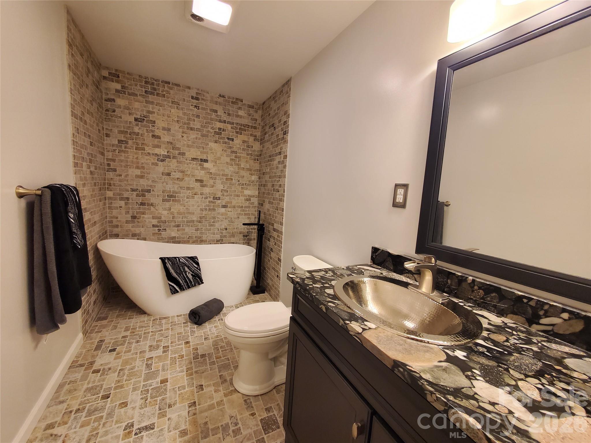 294 Martha Drive Property Photo 24