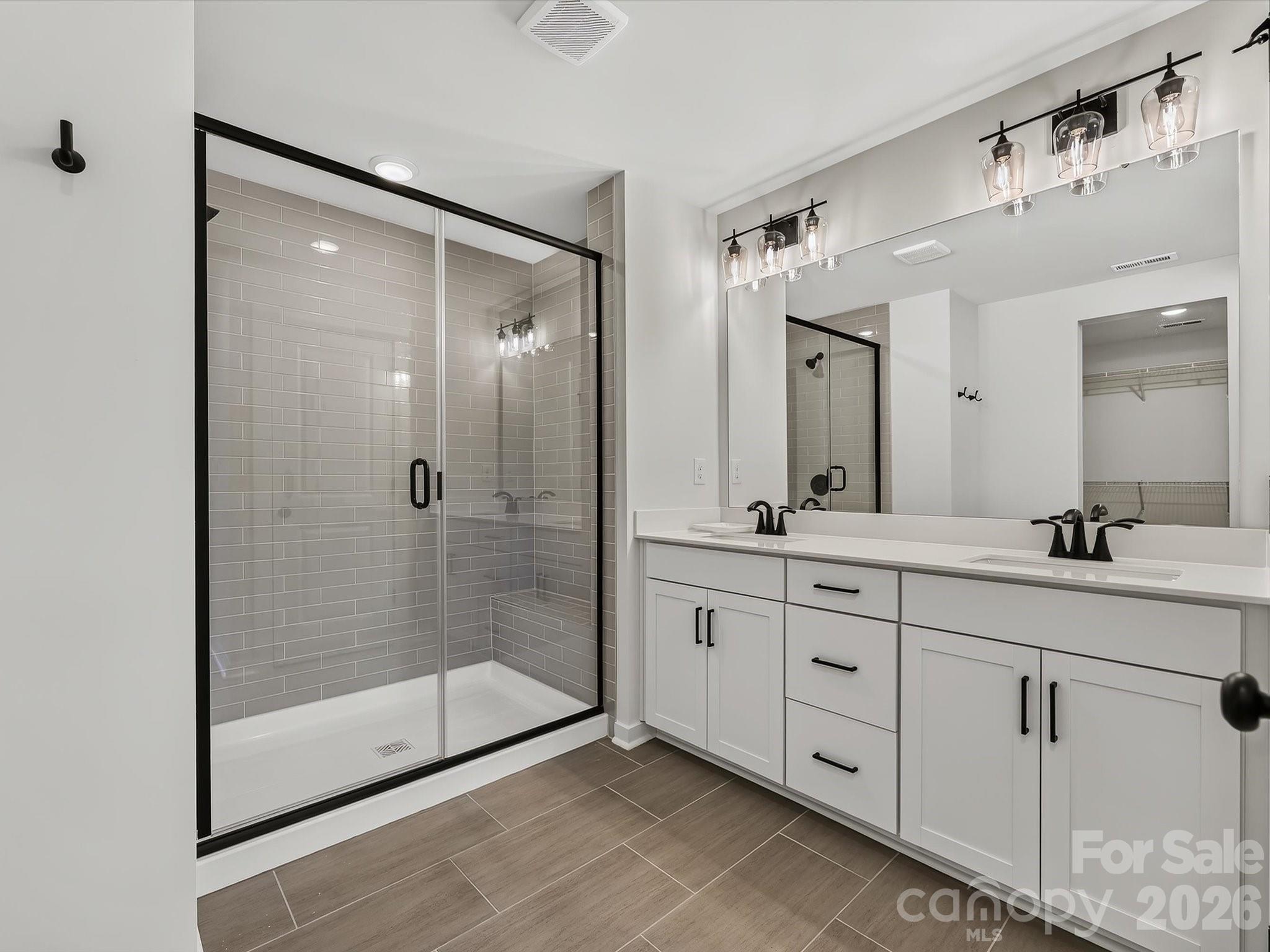 11411 Prosperity Church Road Property Photo 19