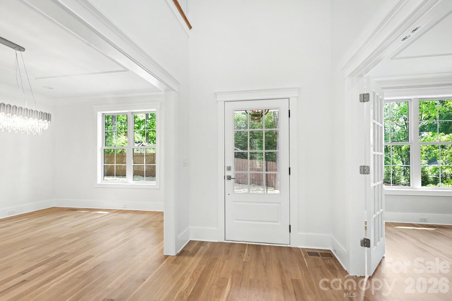 4300 Tangle Drive Property Photo 8