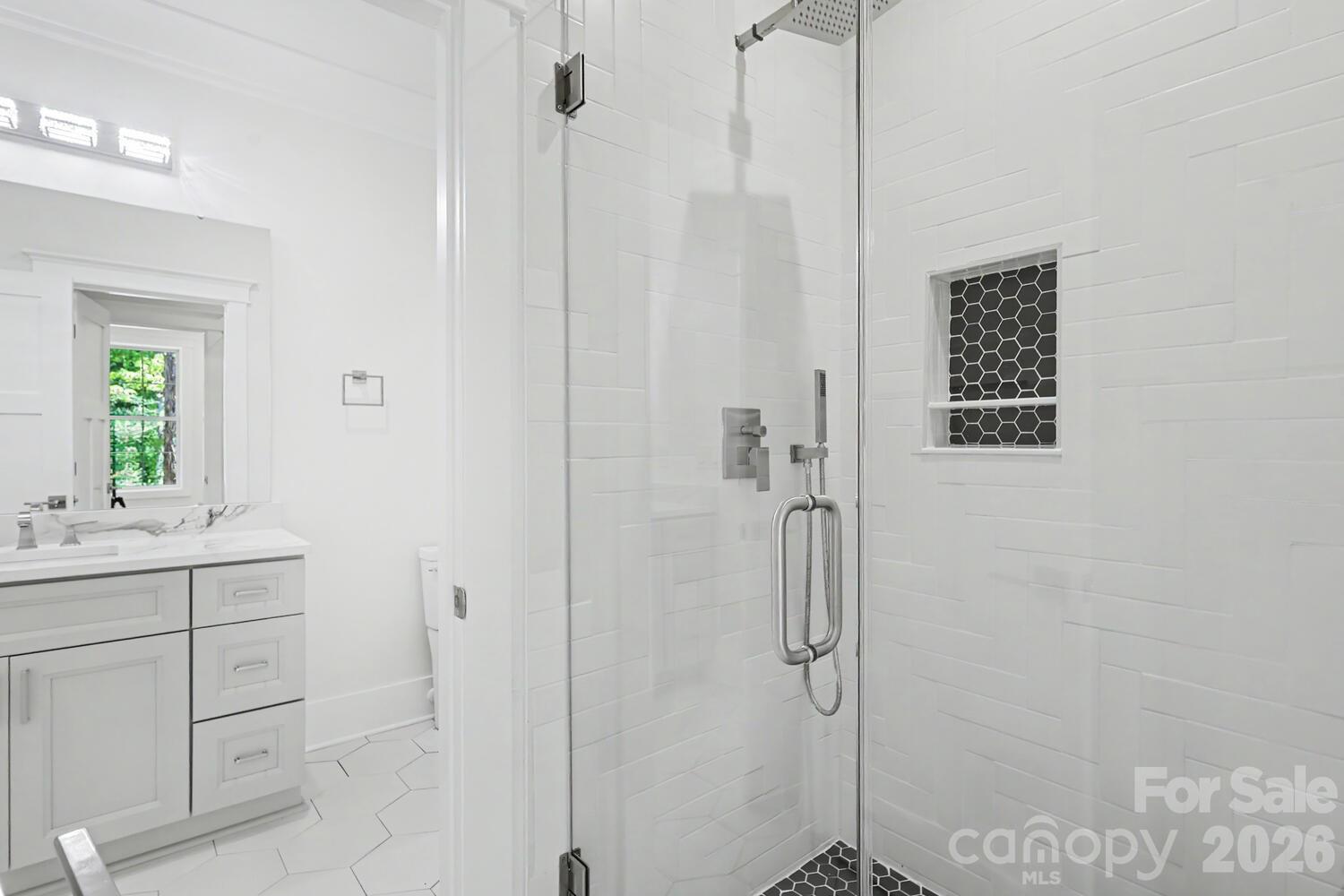 4300 Tangle Drive Property Photo 27