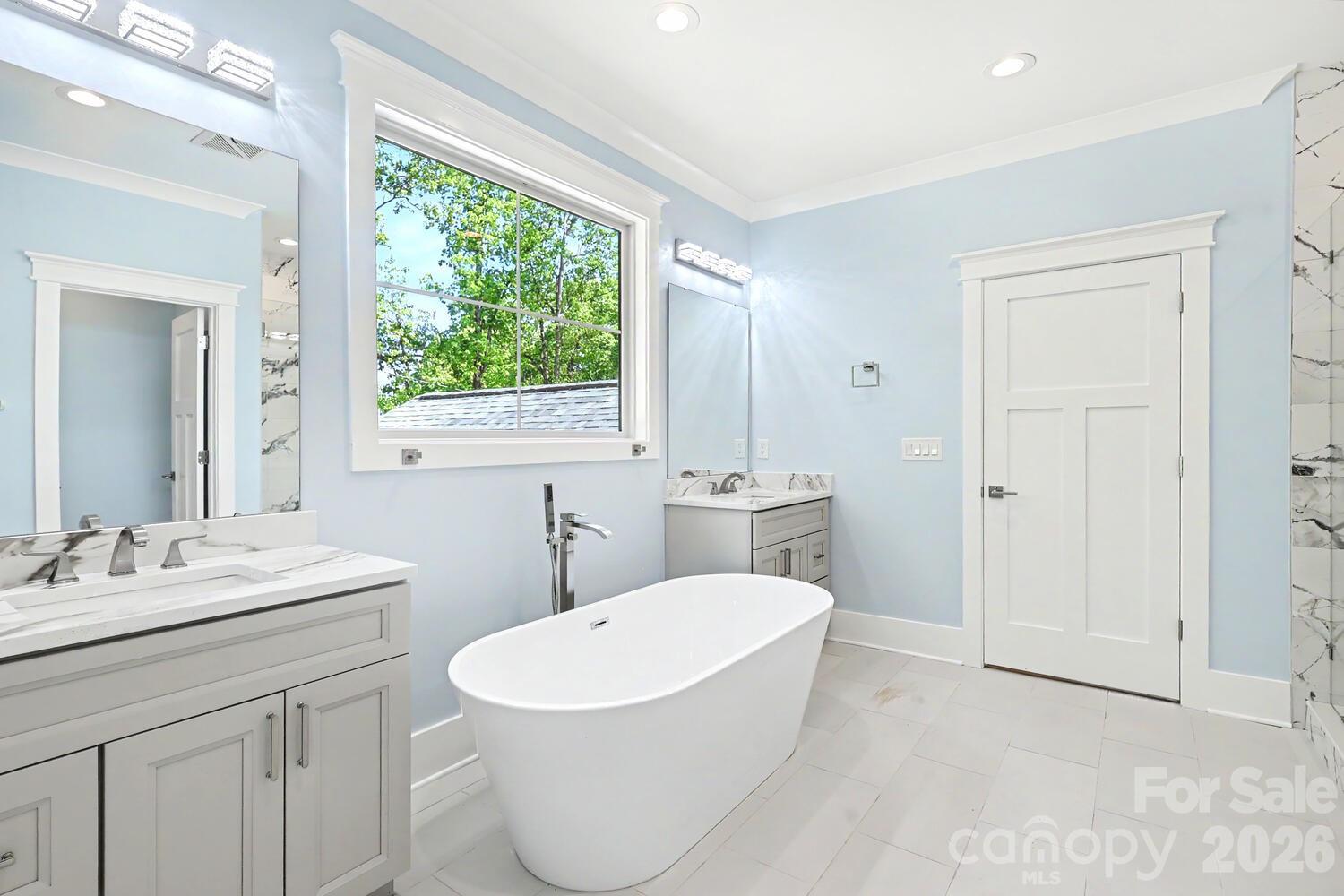 4300 Tangle Drive Property Photo 36