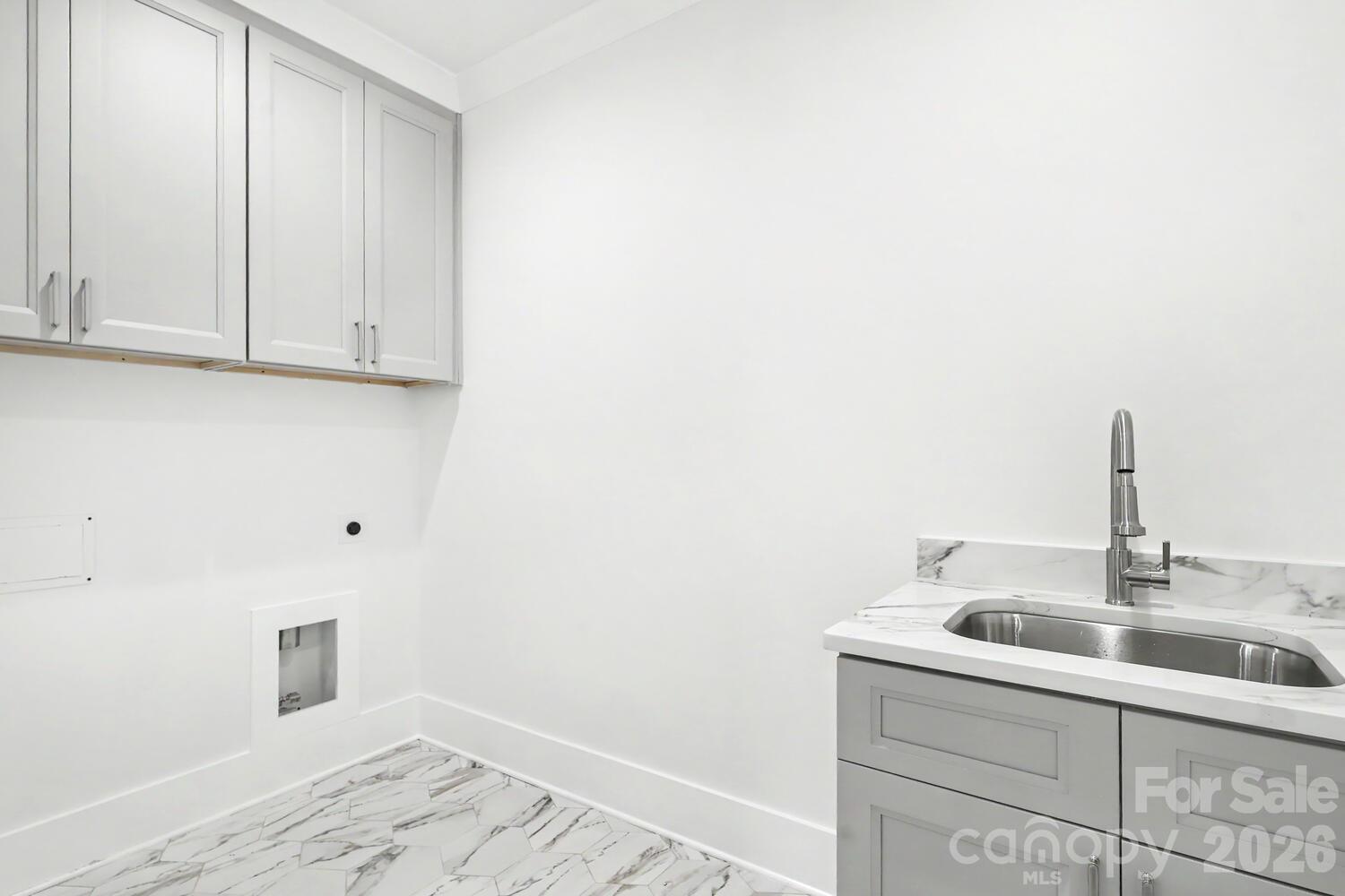 4300 Tangle Drive Property Photo 40