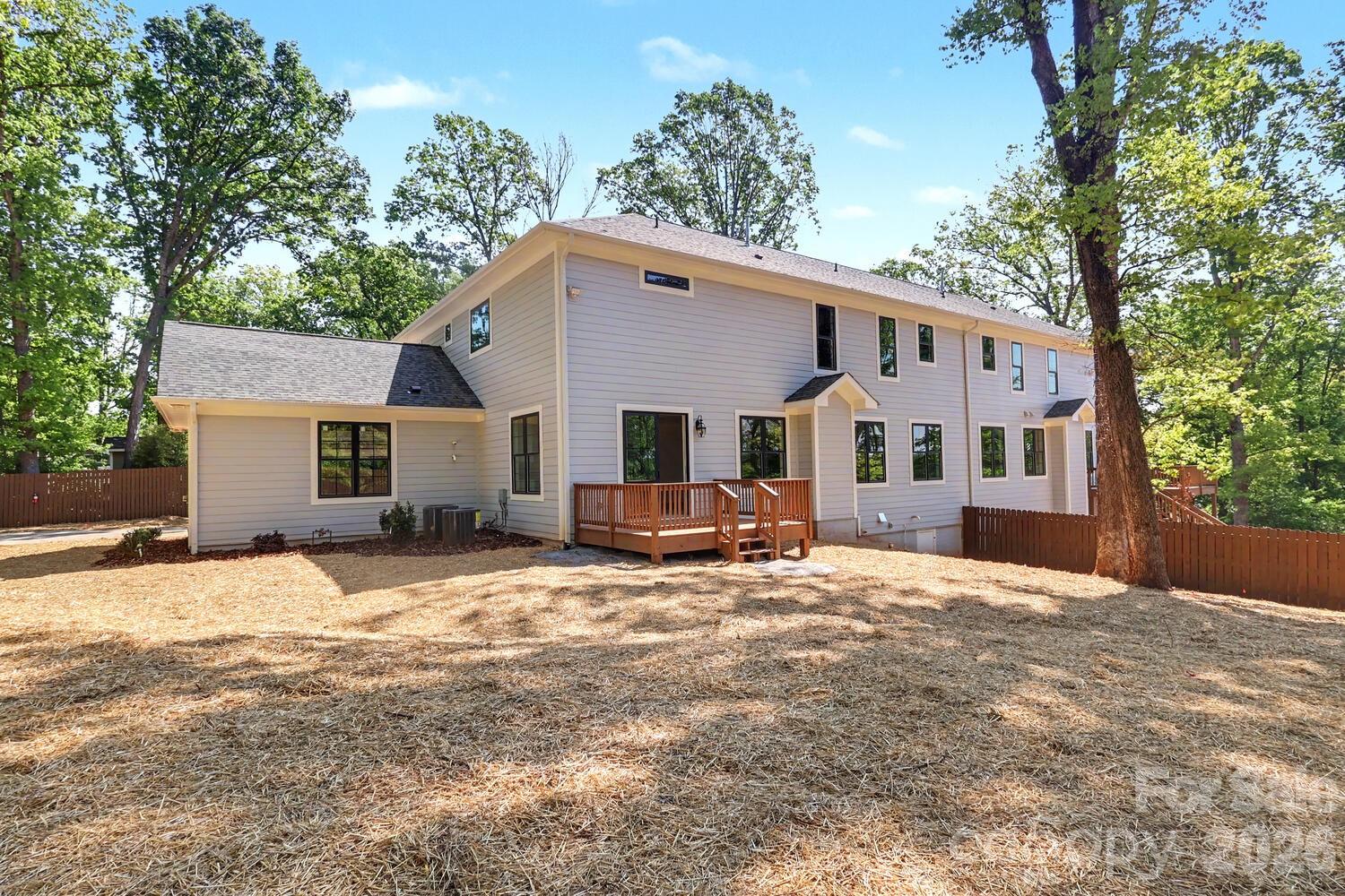 4300 Tangle Drive Property Photo 48
