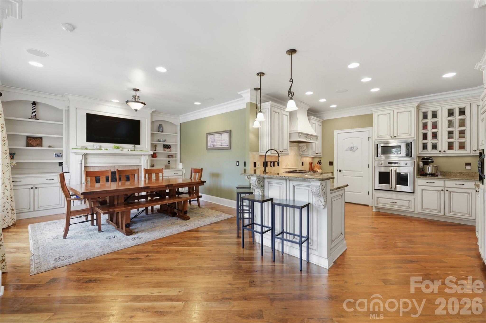 3638 Hogan Court Property Photo 11