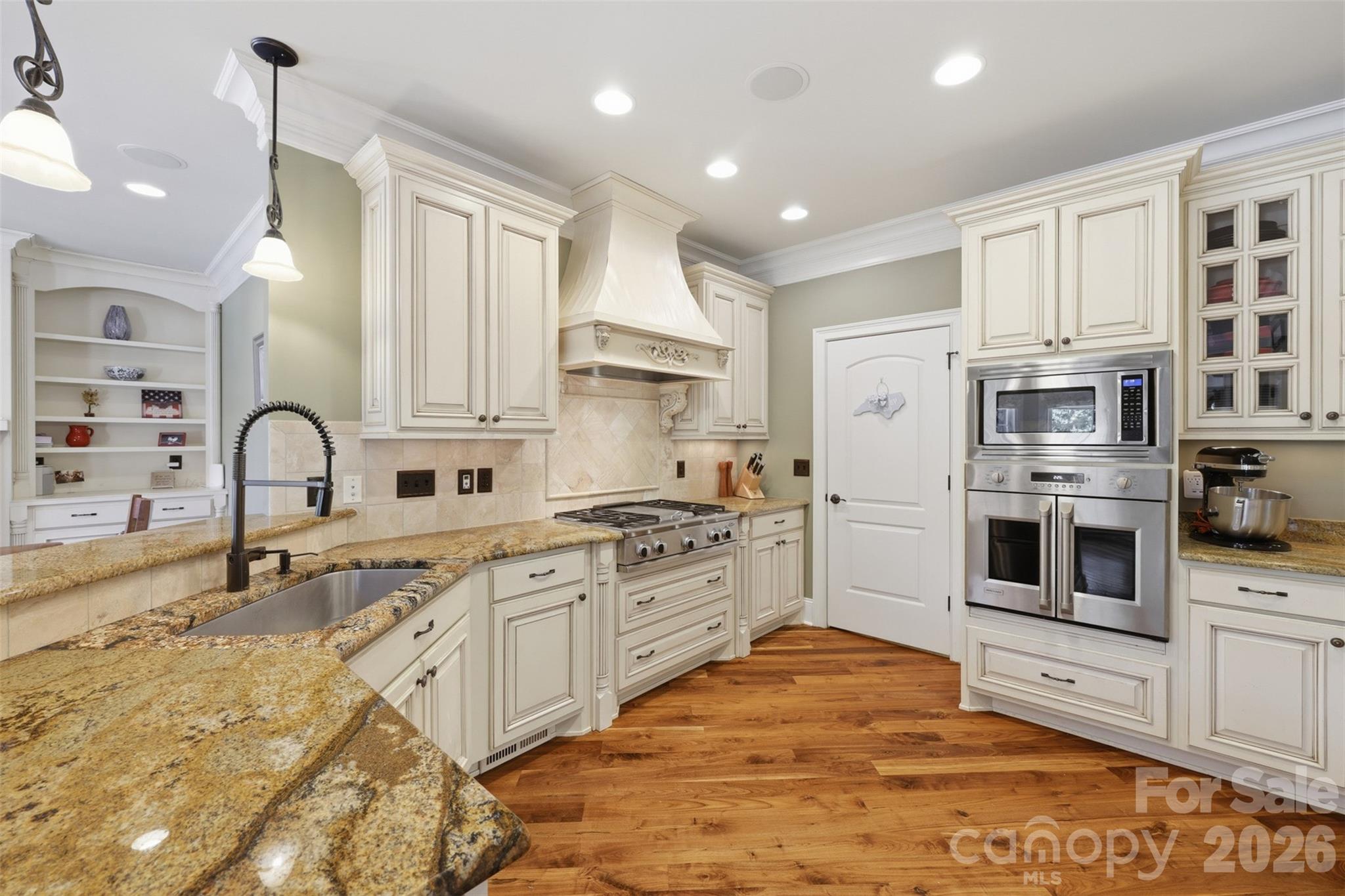 3638 Hogan Court Property Photo 12