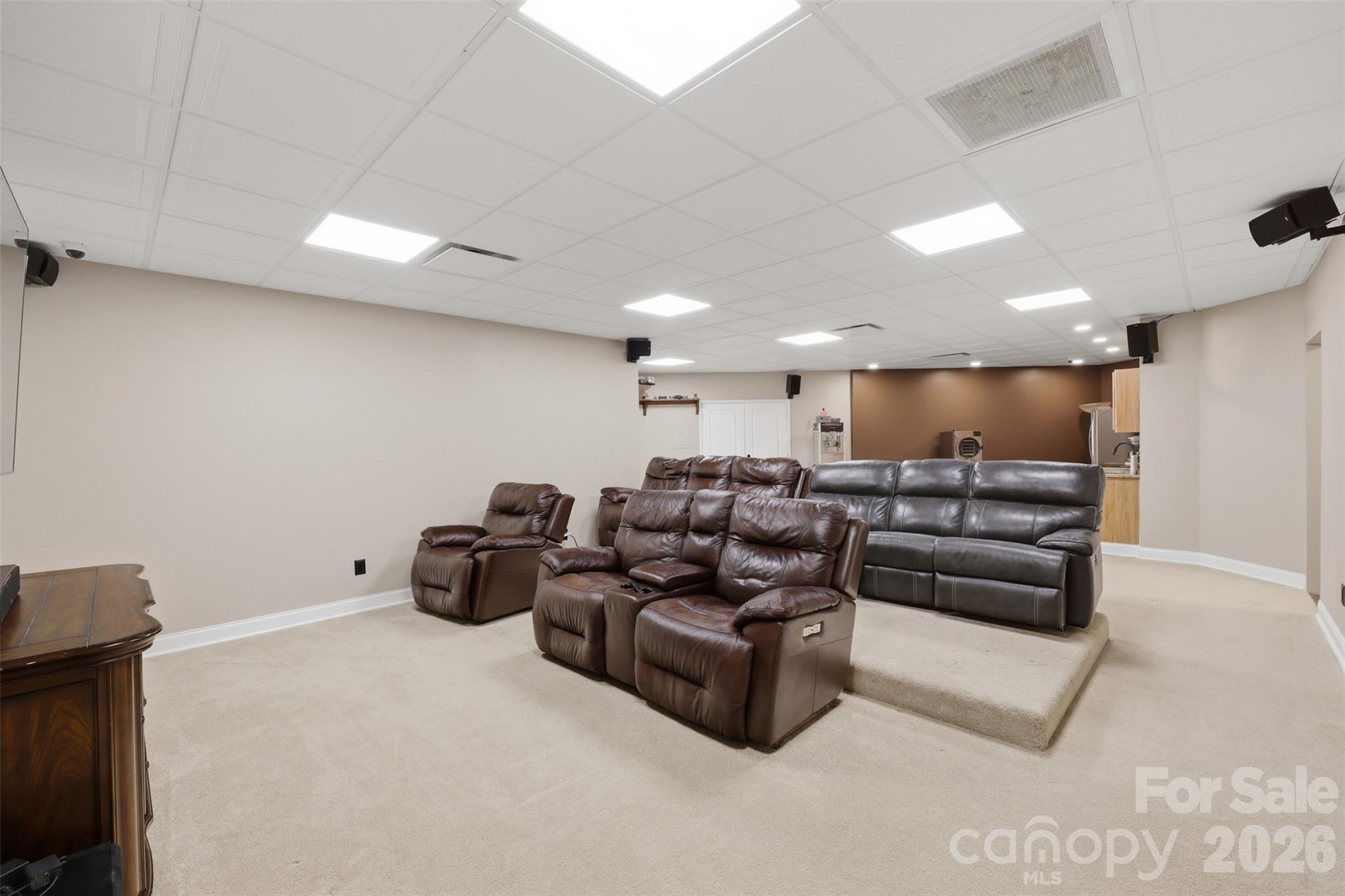 3638 Hogan Court Property Photo 29