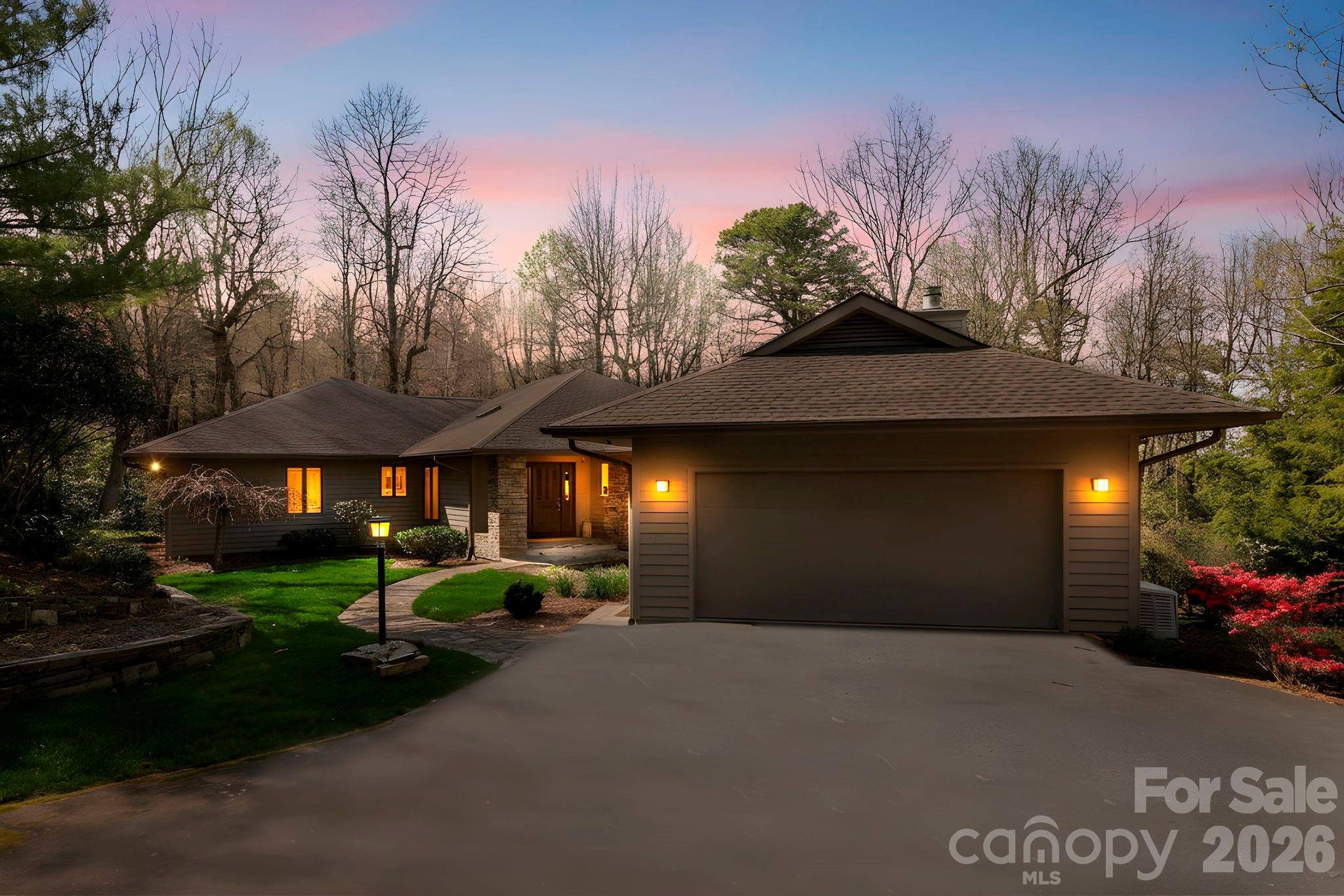 100 Elmridge Drive Property Photo 2