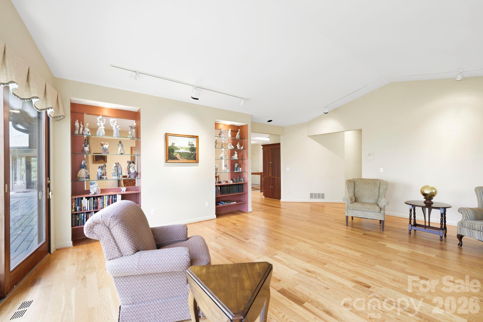 100 Elmridge Drive Property Photo 18