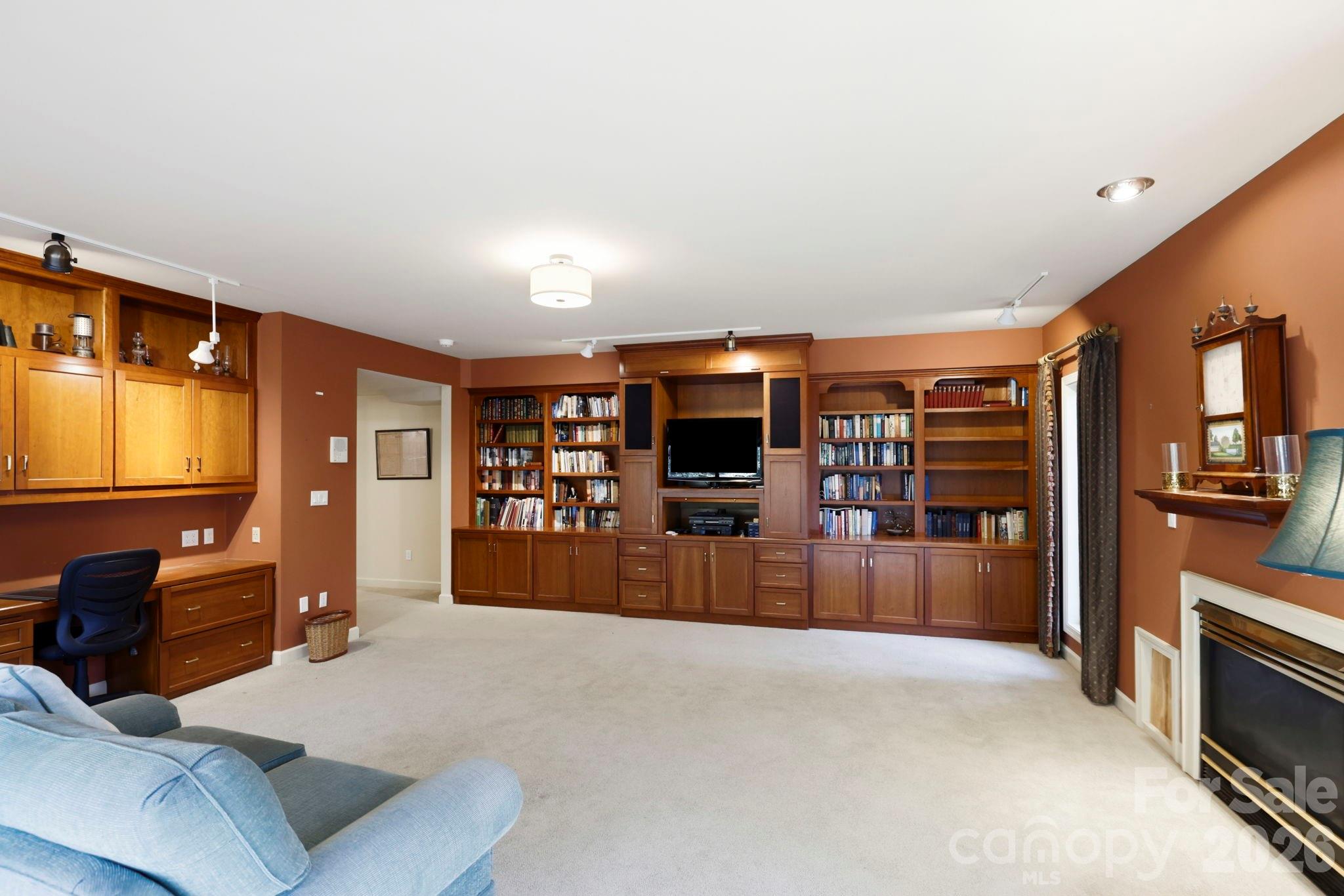 100 Elmridge Drive Property Photo 32