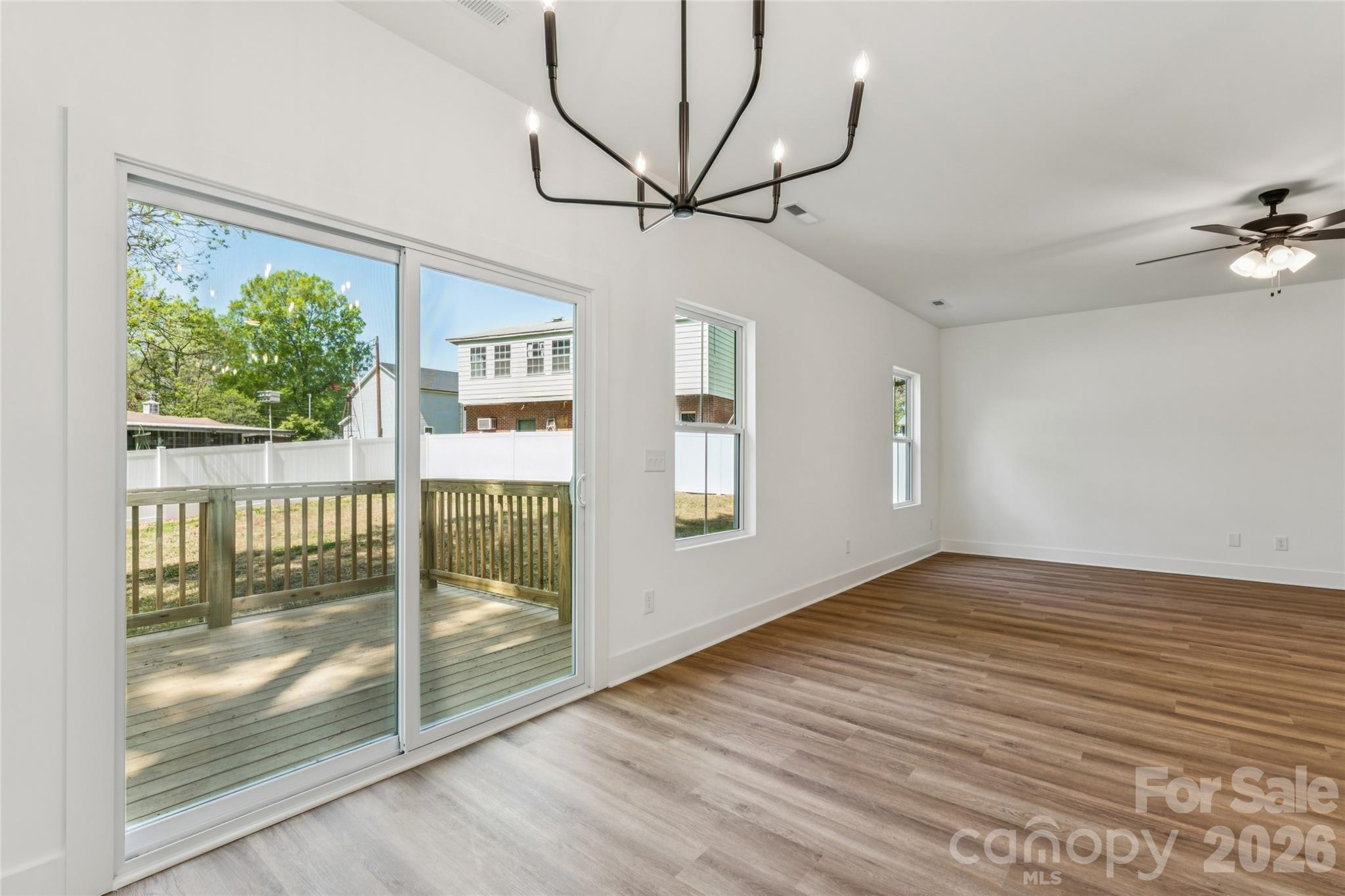 321 Henderson Circle Property Photo 14