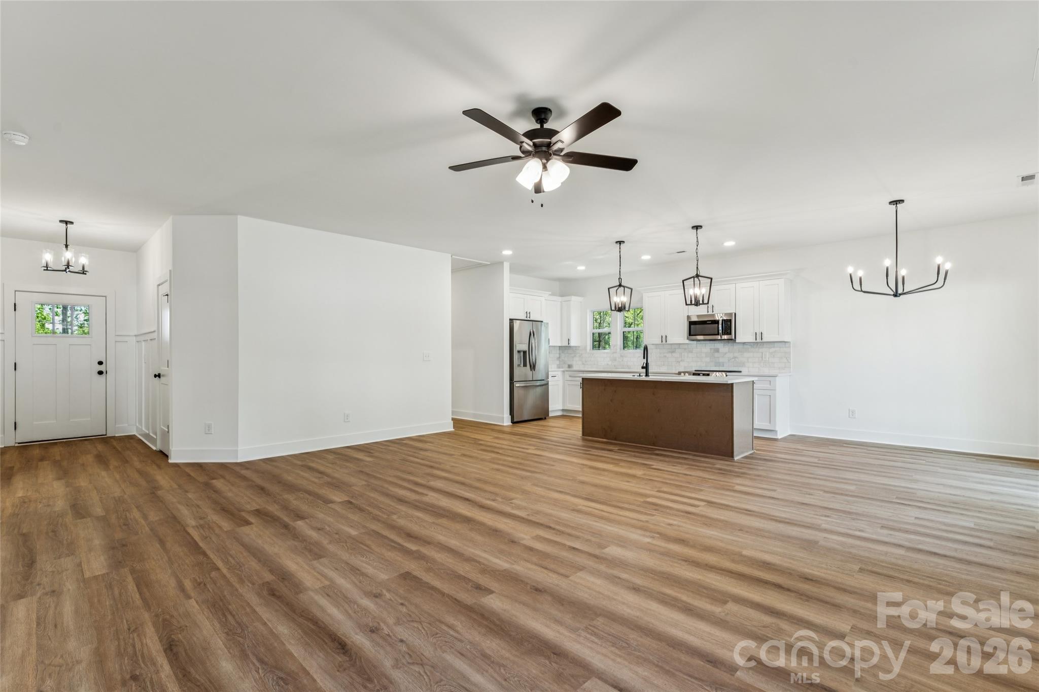321 Henderson Circle Property Photo 17