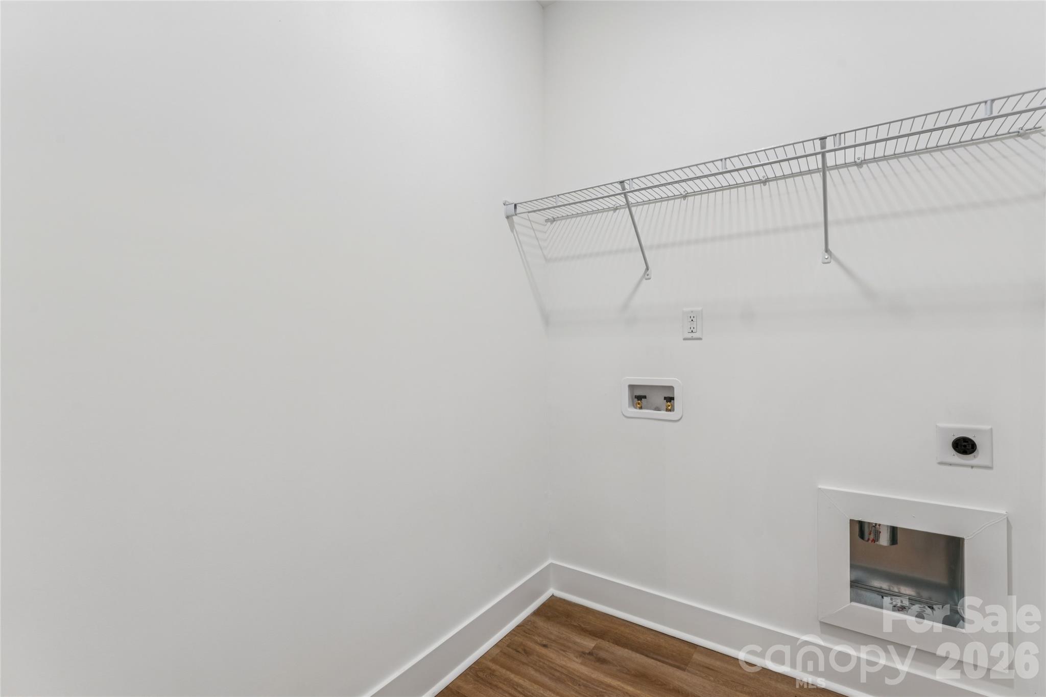 321 Henderson Circle Property Photo 18