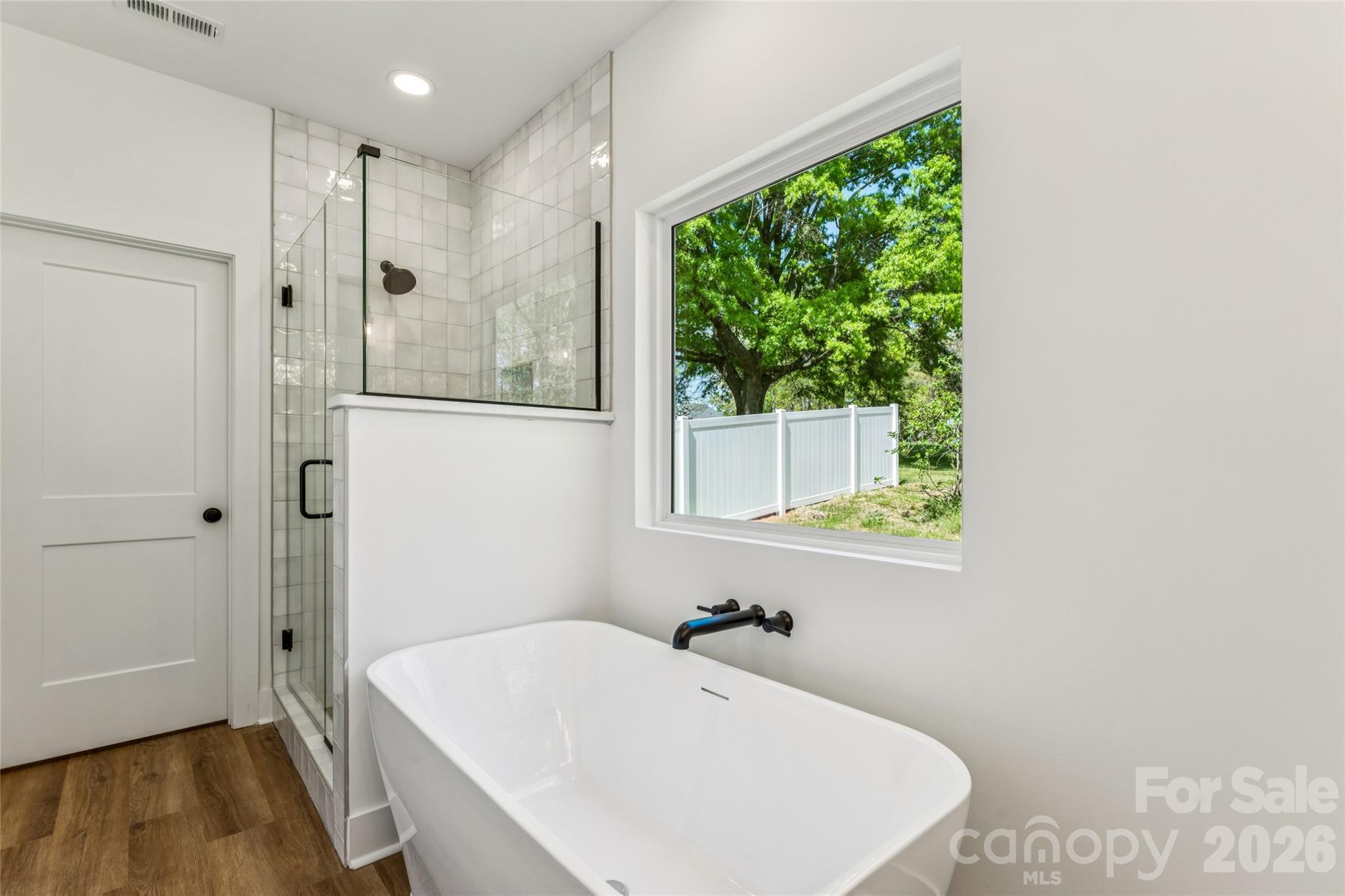321 Henderson Circle Property Photo 26