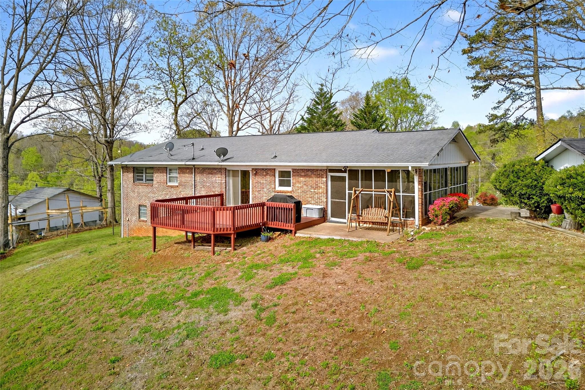 82 Landis Road Property Photo 6