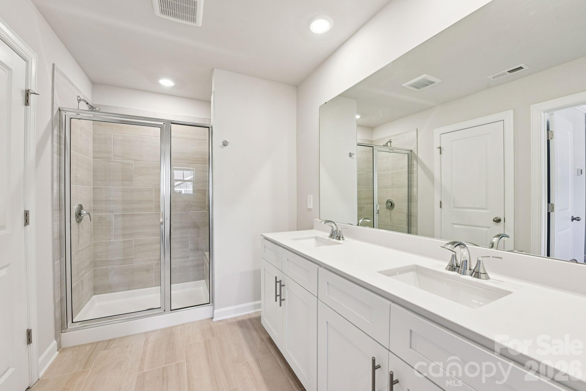 104 Ciara Place D Property Photo 10