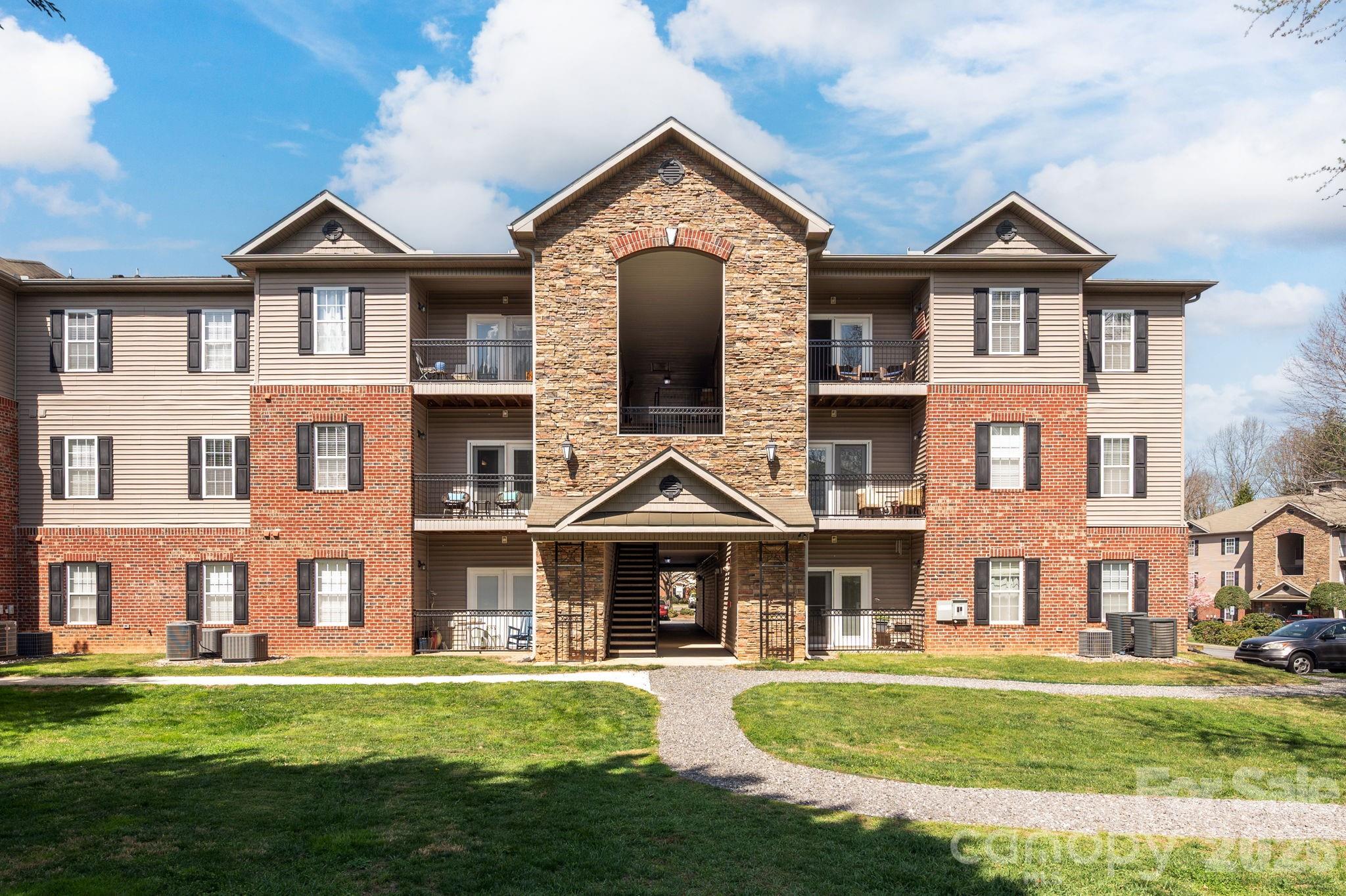 123 Appeldoorn Circle Property Photo 25