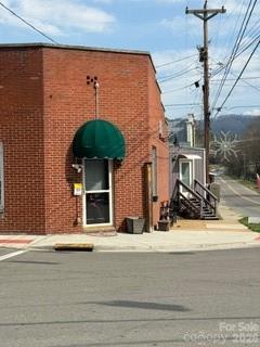 7 N Mitchell Avenue Property Photo 4